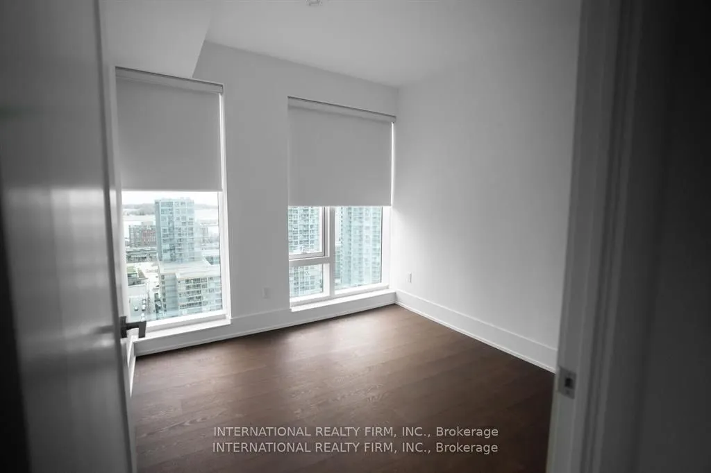 480 FRONT Street W, #1714