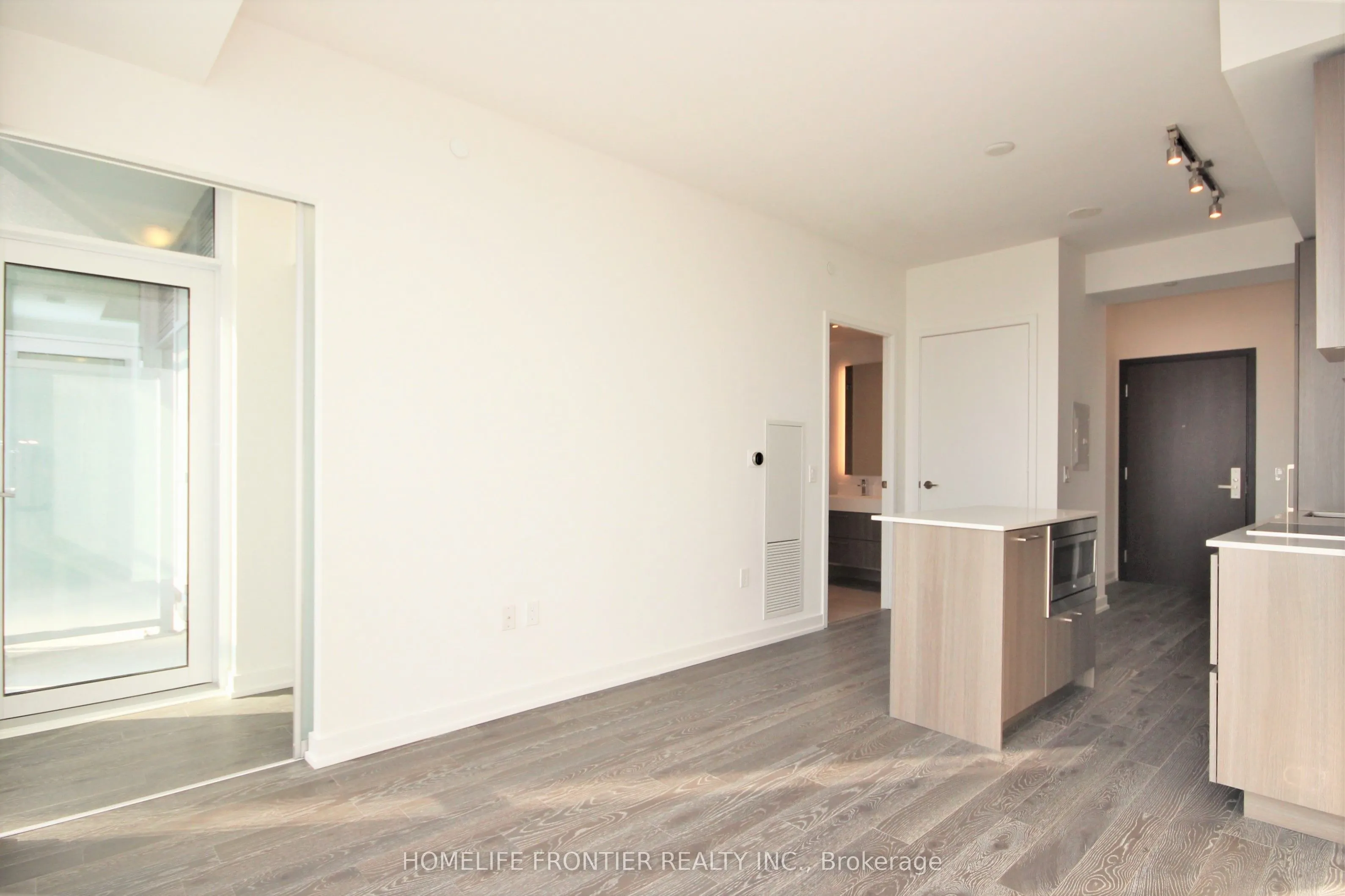 1 Yorkville Avenue, #2609