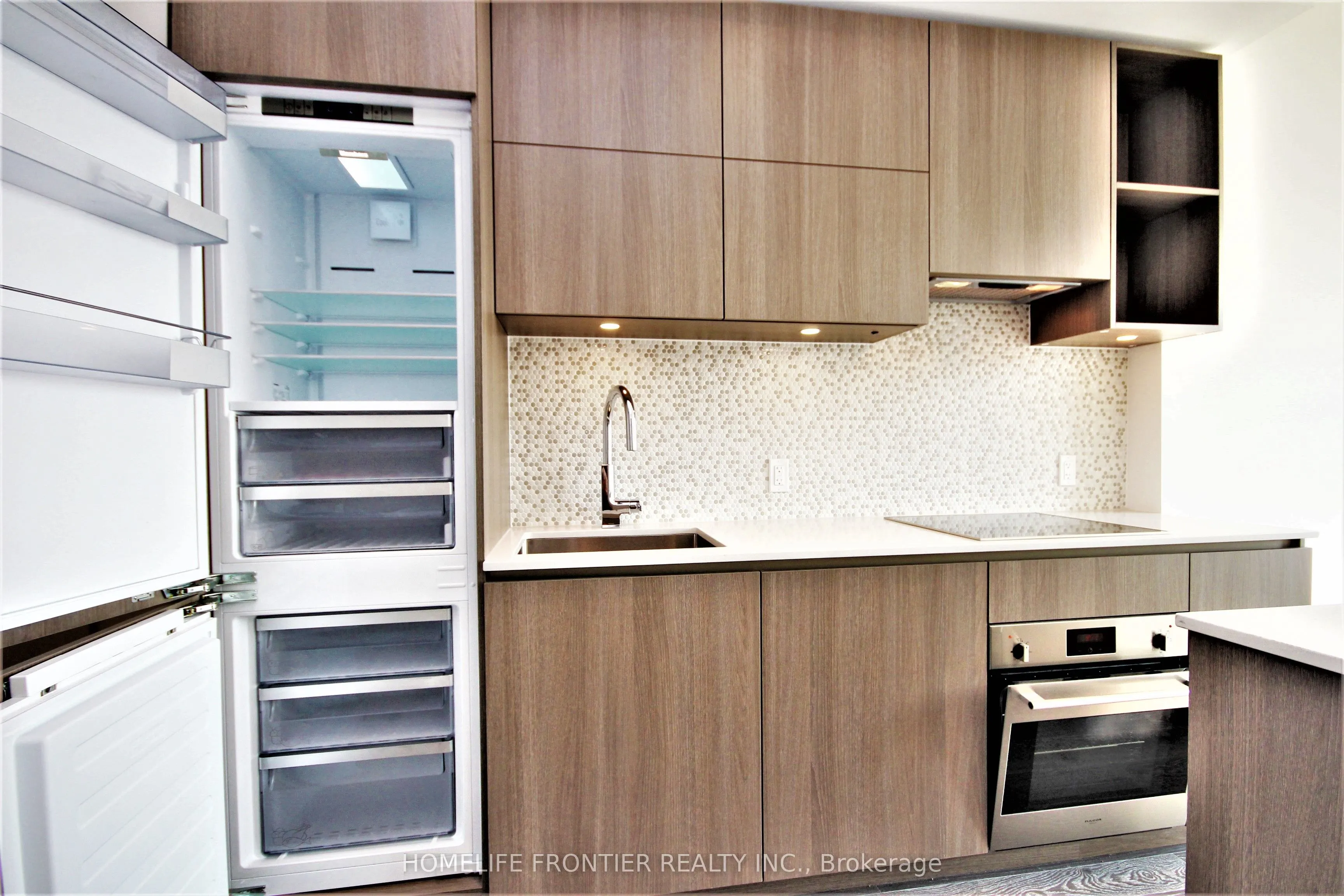 1 Yorkville Avenue, #2609