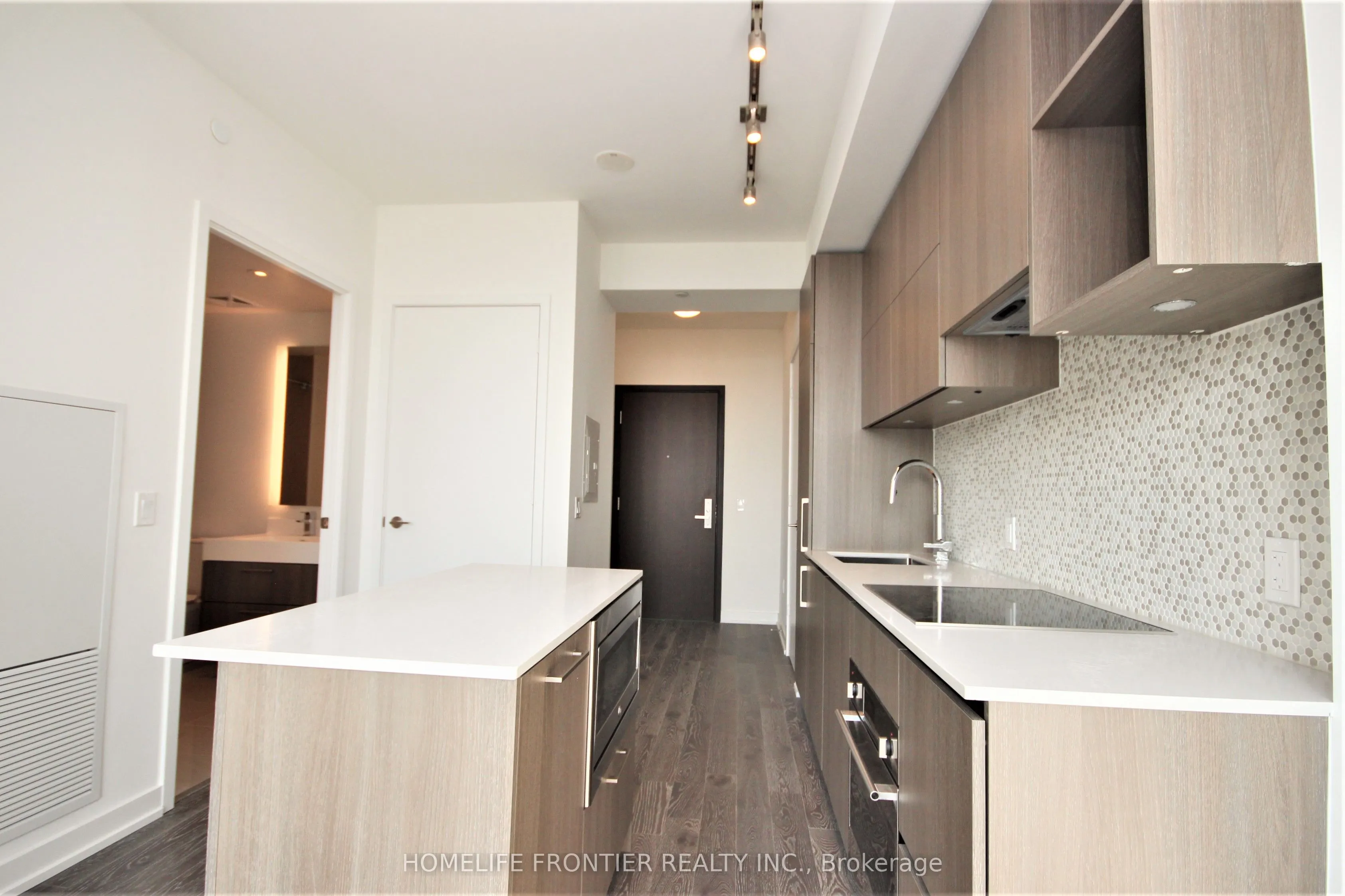1 Yorkville Avenue, #2609
