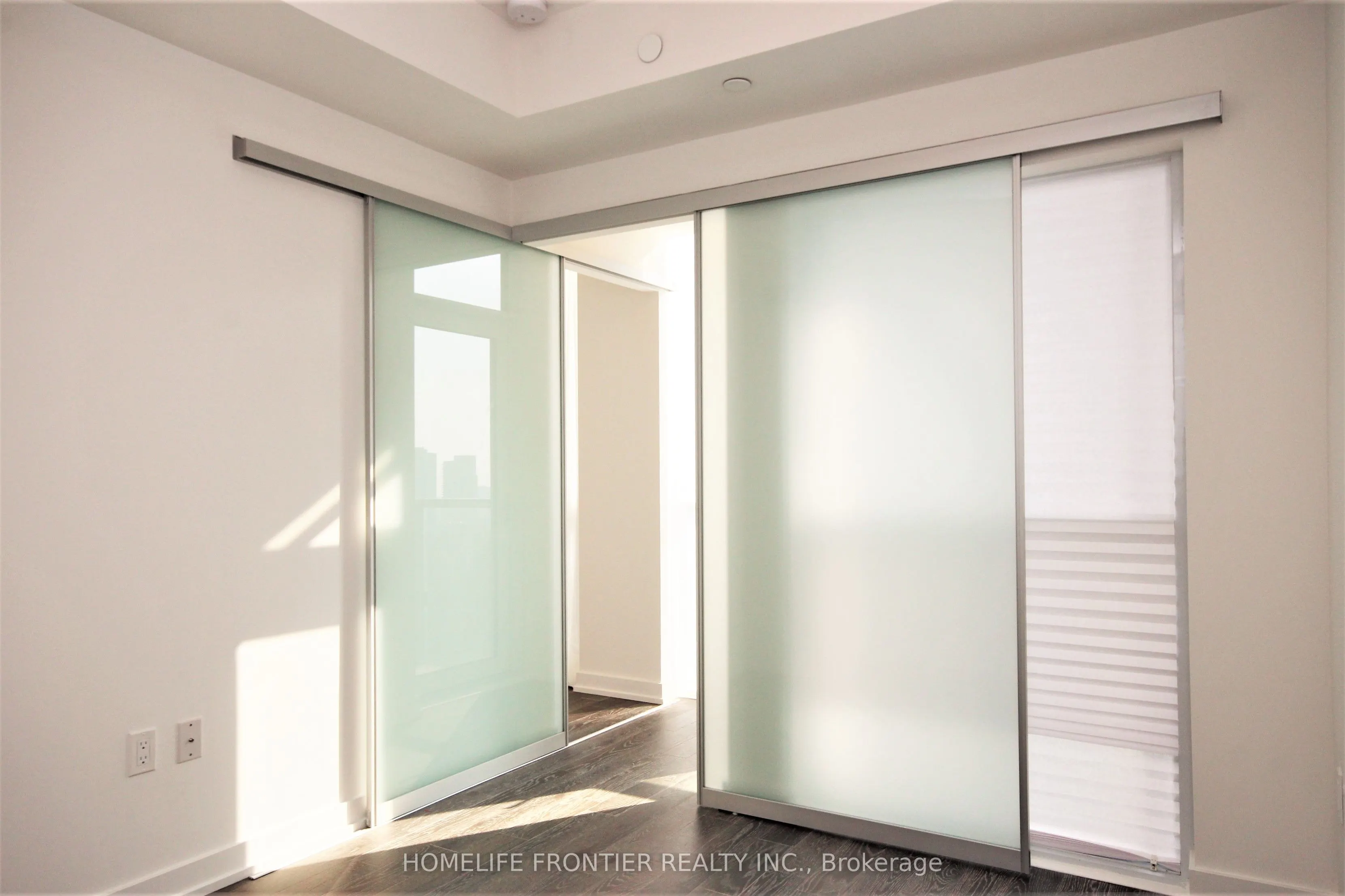 1 Yorkville Avenue, #2609