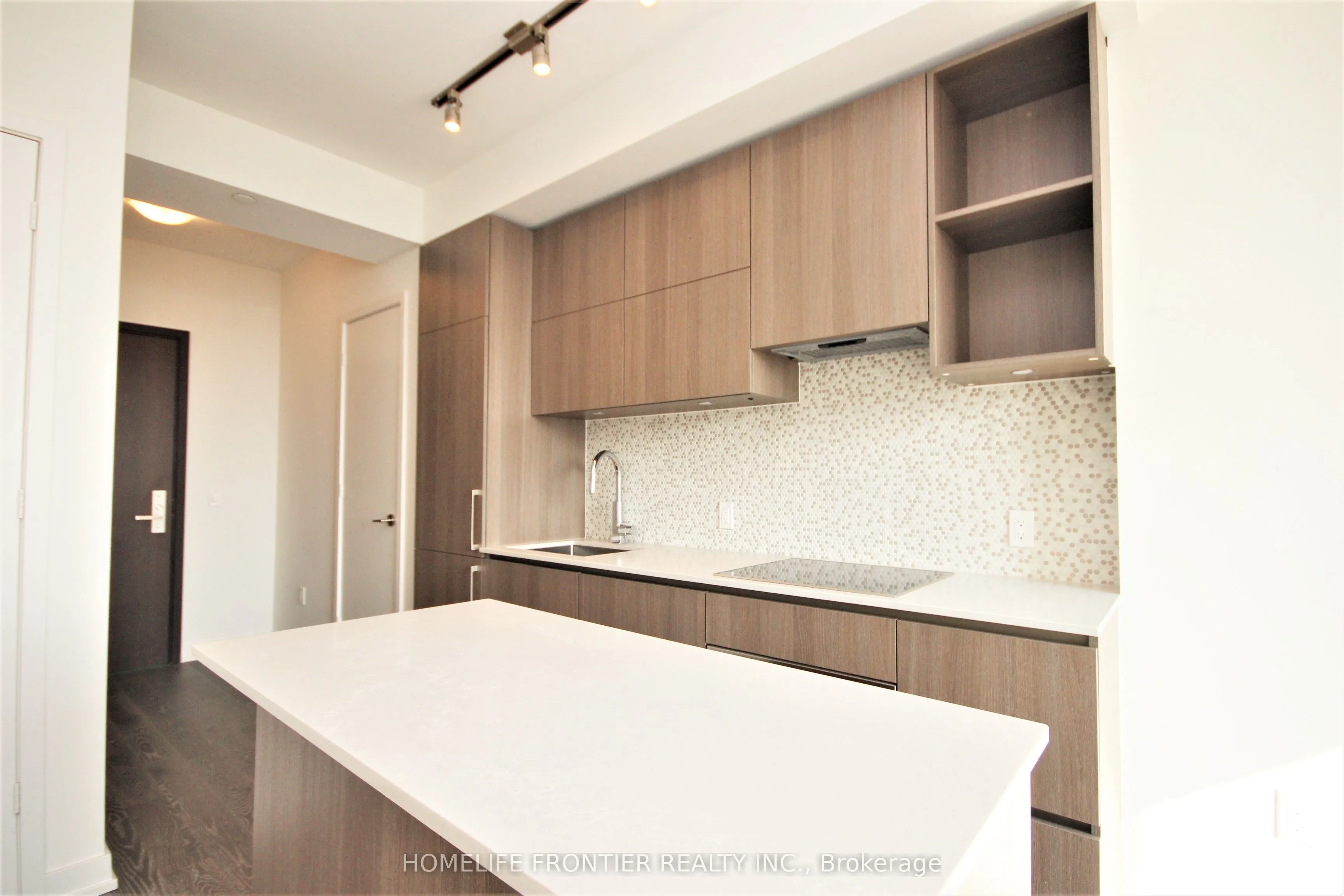 1 Yorkville Avenue, #2609