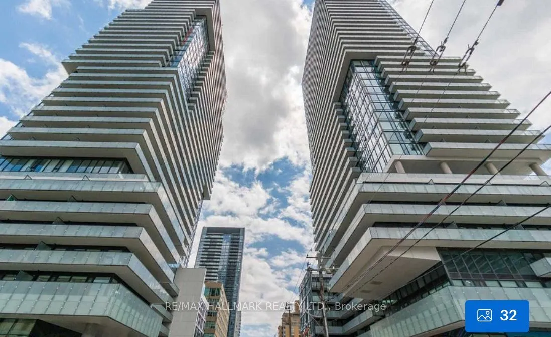 161 Roehampton Avenue, #1107