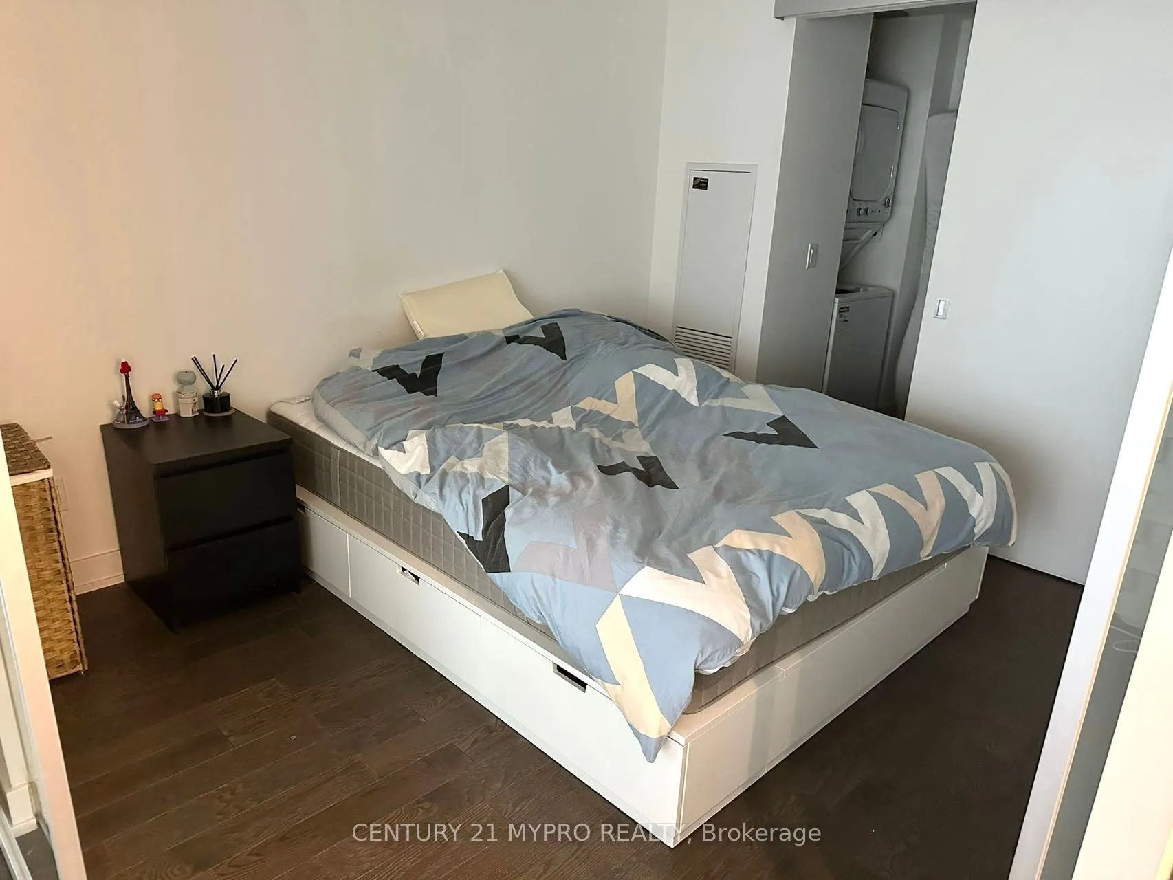 25 Richmond Street E, #3213