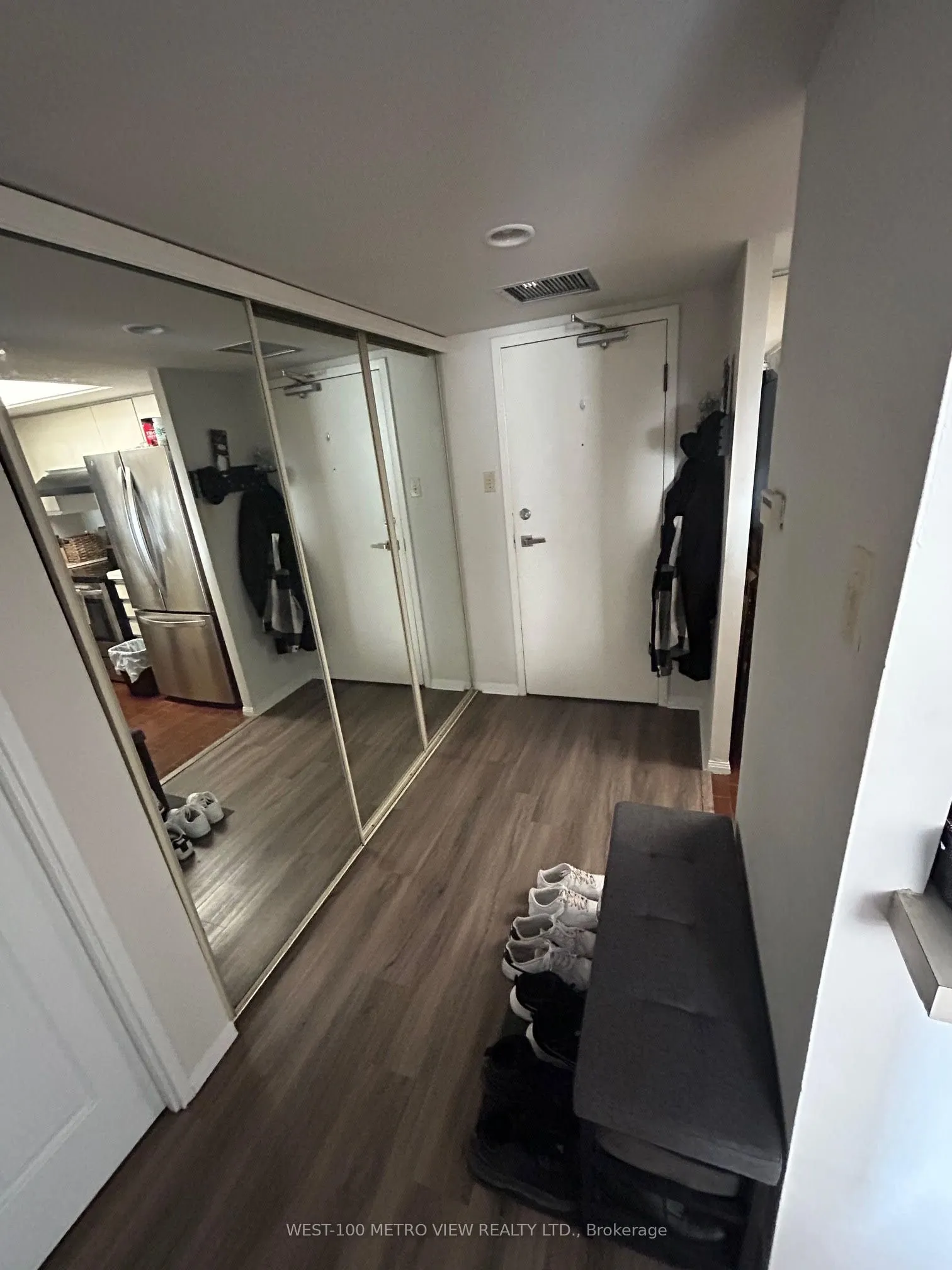 701 King Street, #1112