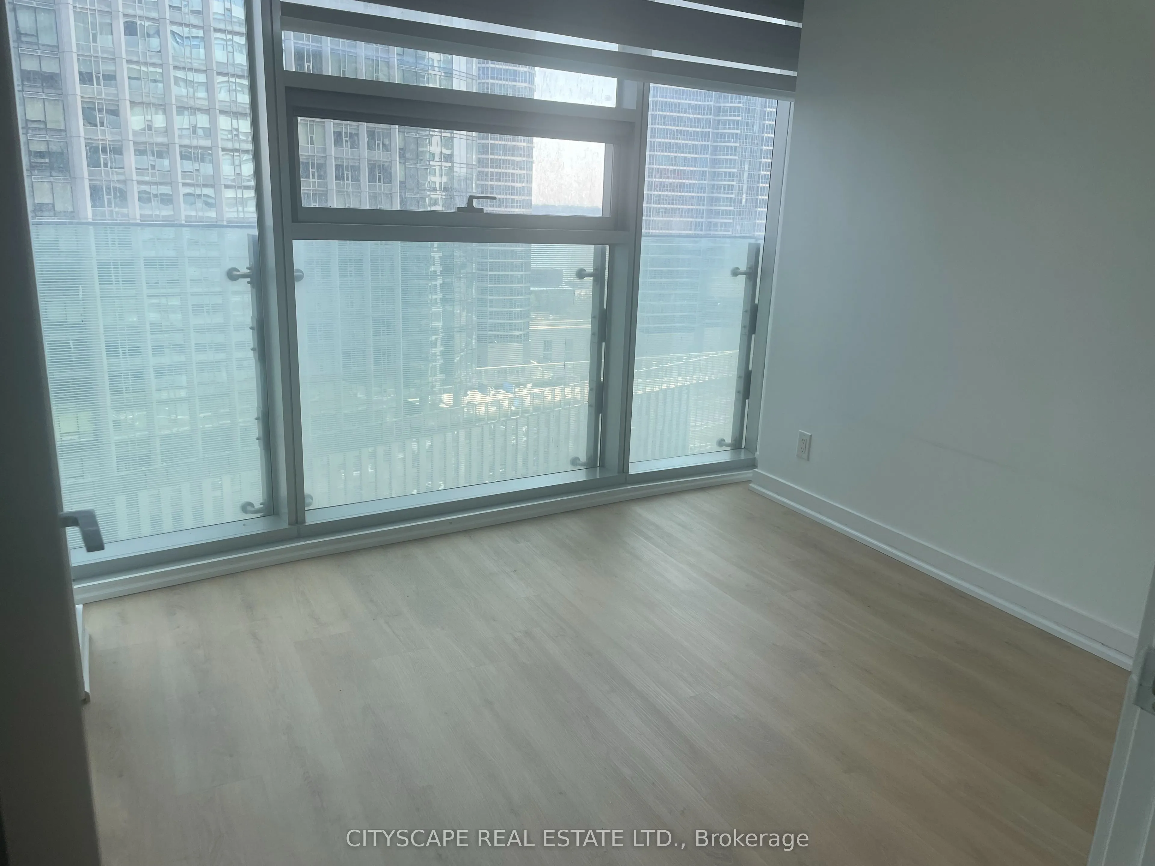 14 York Street, #1202