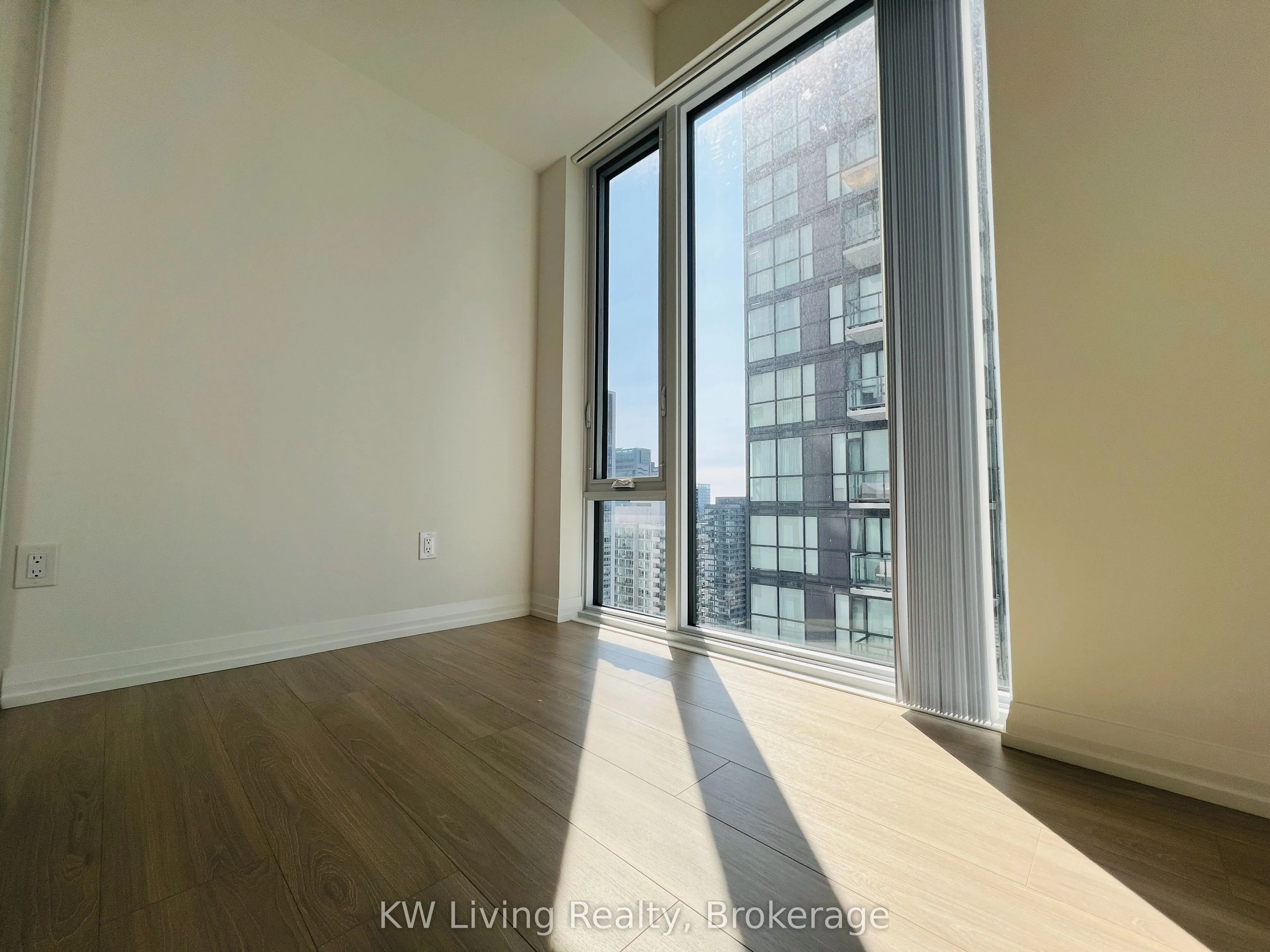 8 Widmer Street, #4103