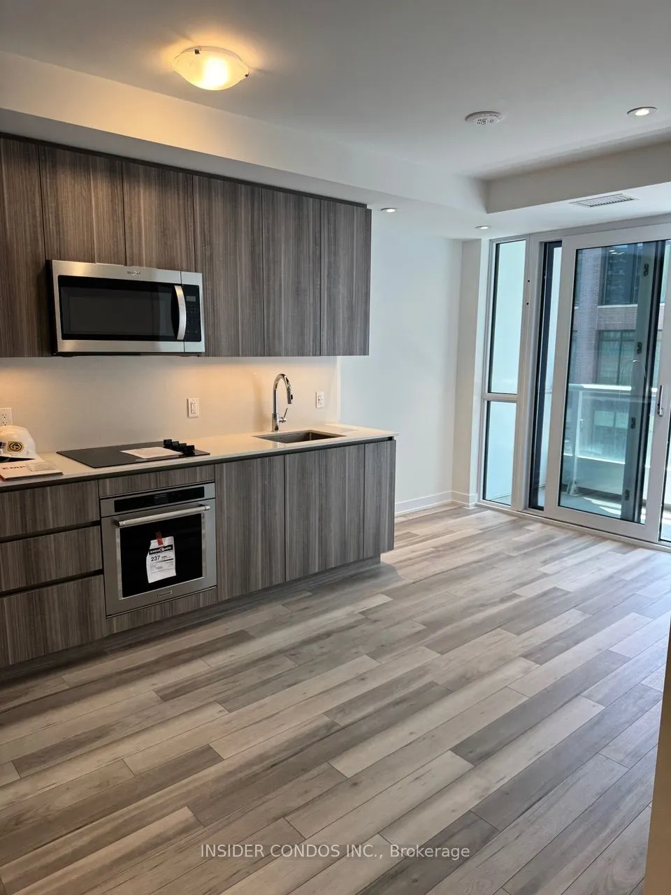 15 Richardson Street, #925