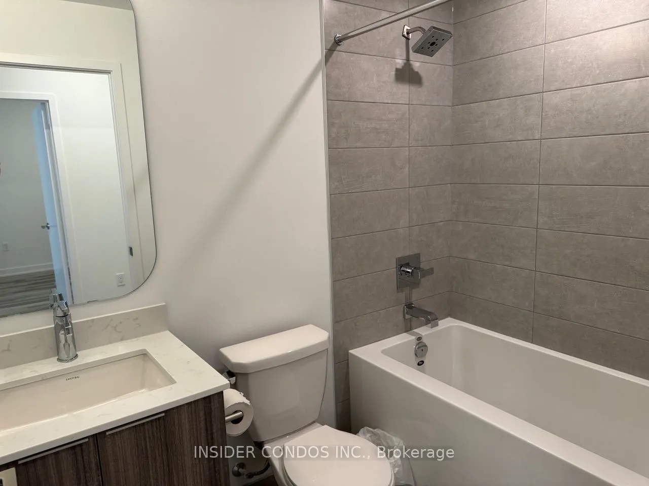 15 Richardson Street, #925