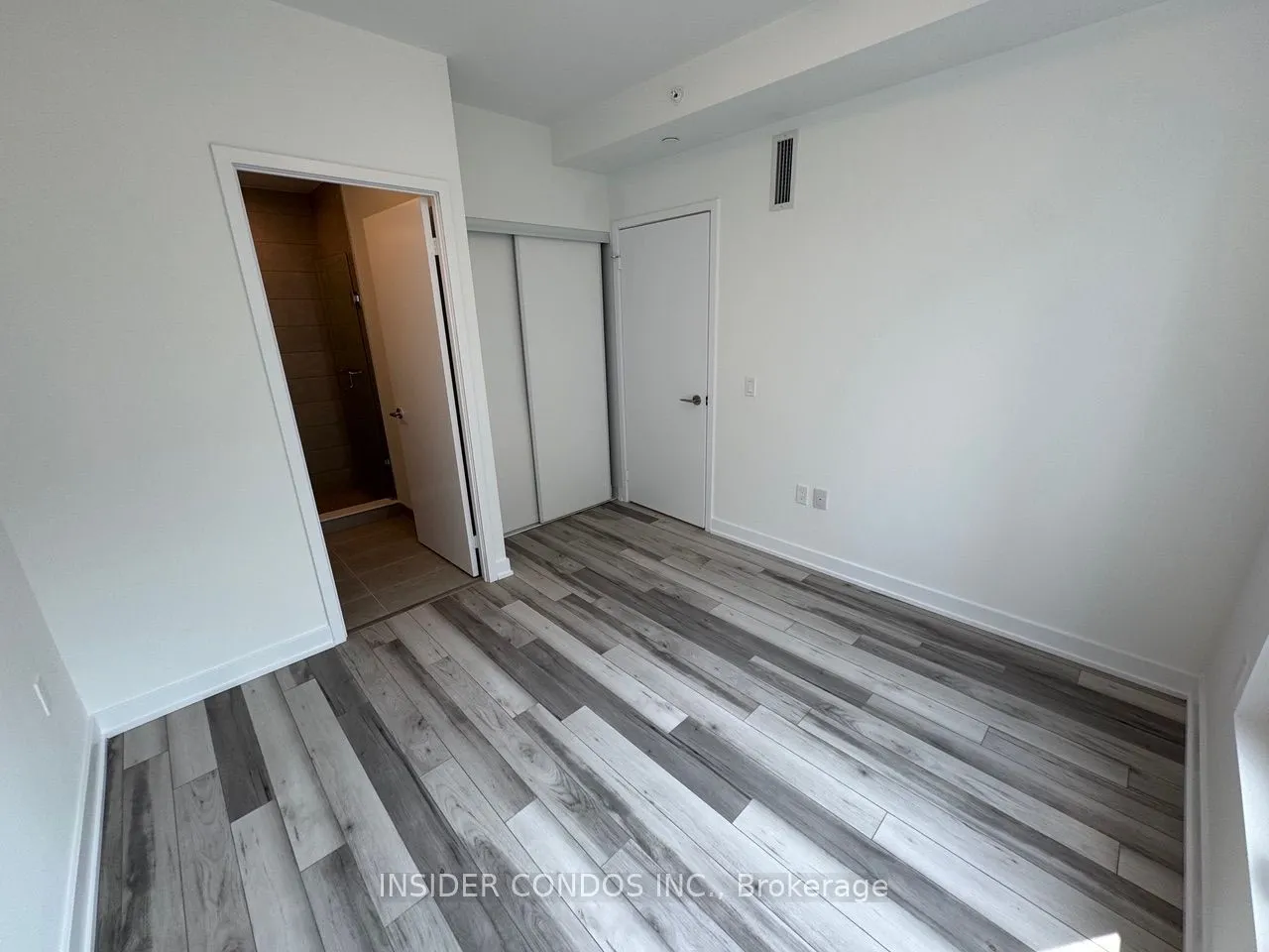 15 Richardson Street, #925