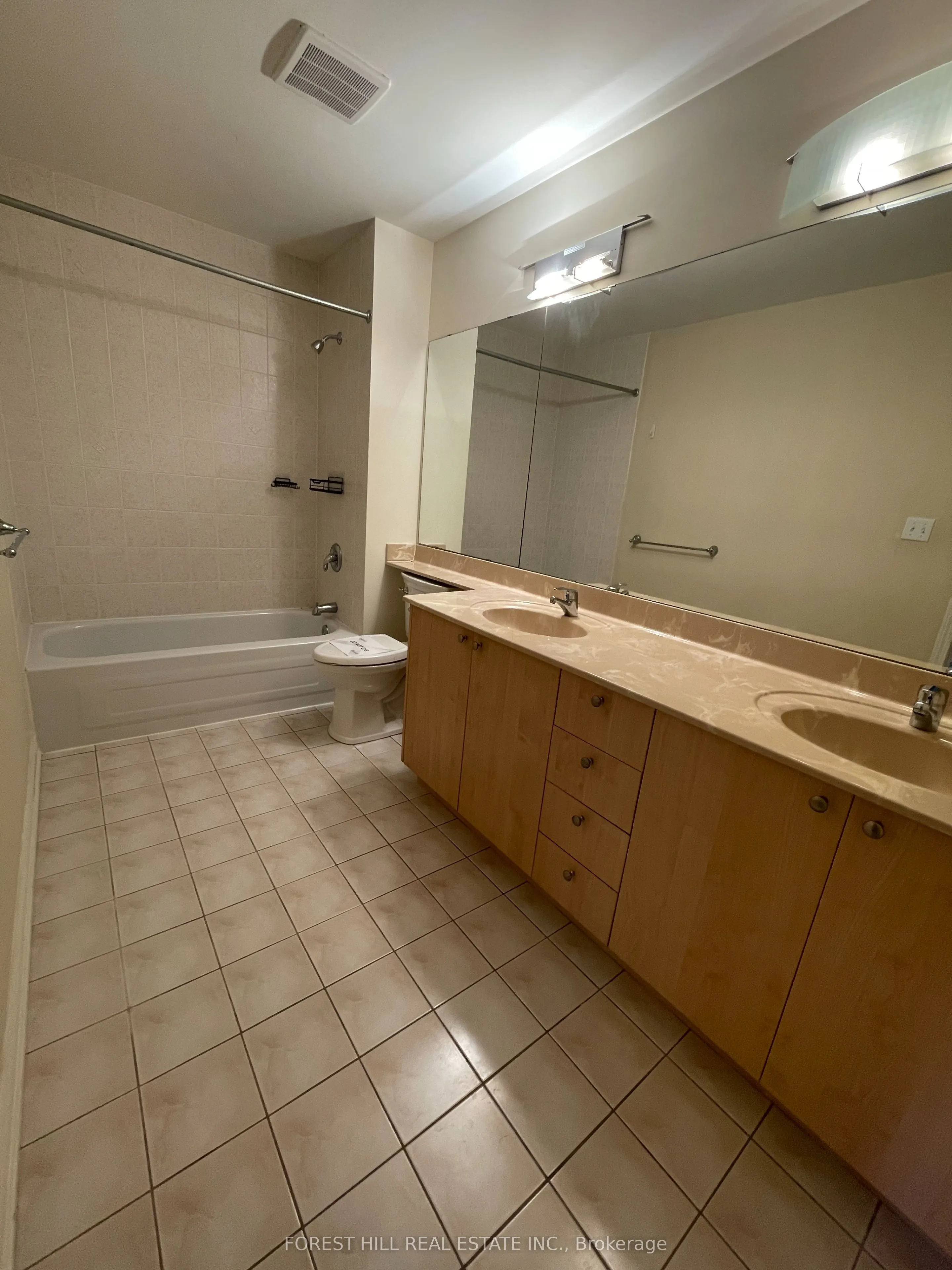11 Everson Drive, #604 Room C