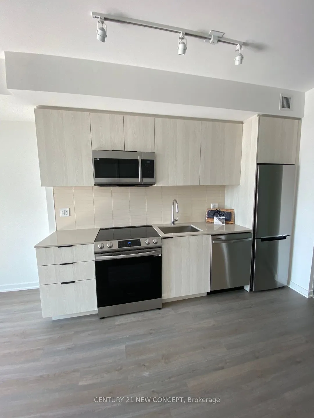 50 Power Street E, #1010