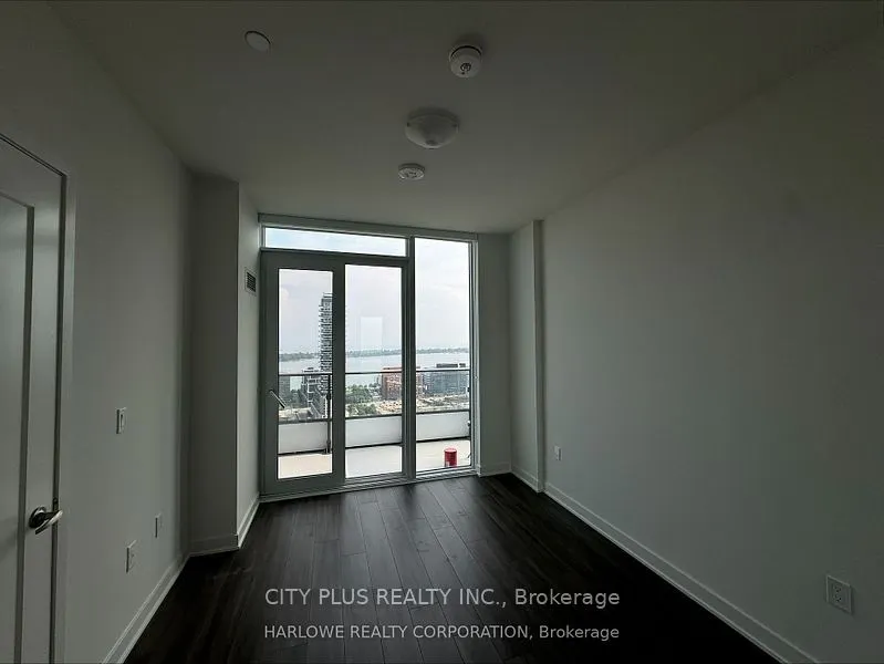 70 Princess Street, #PH3008