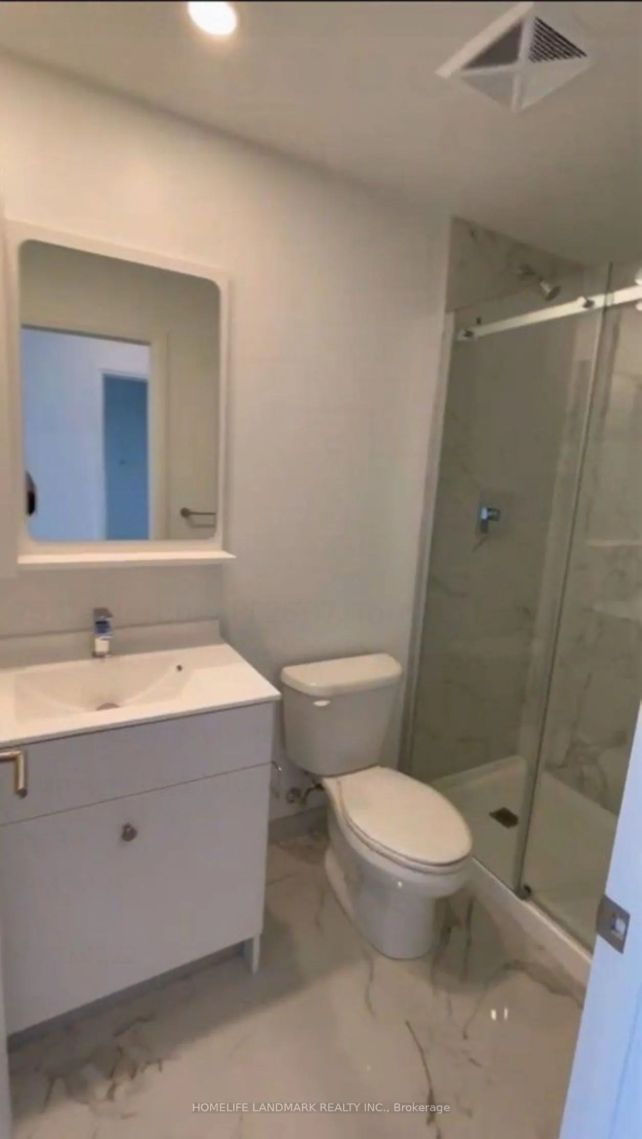 75 Canterbury Place, #2607