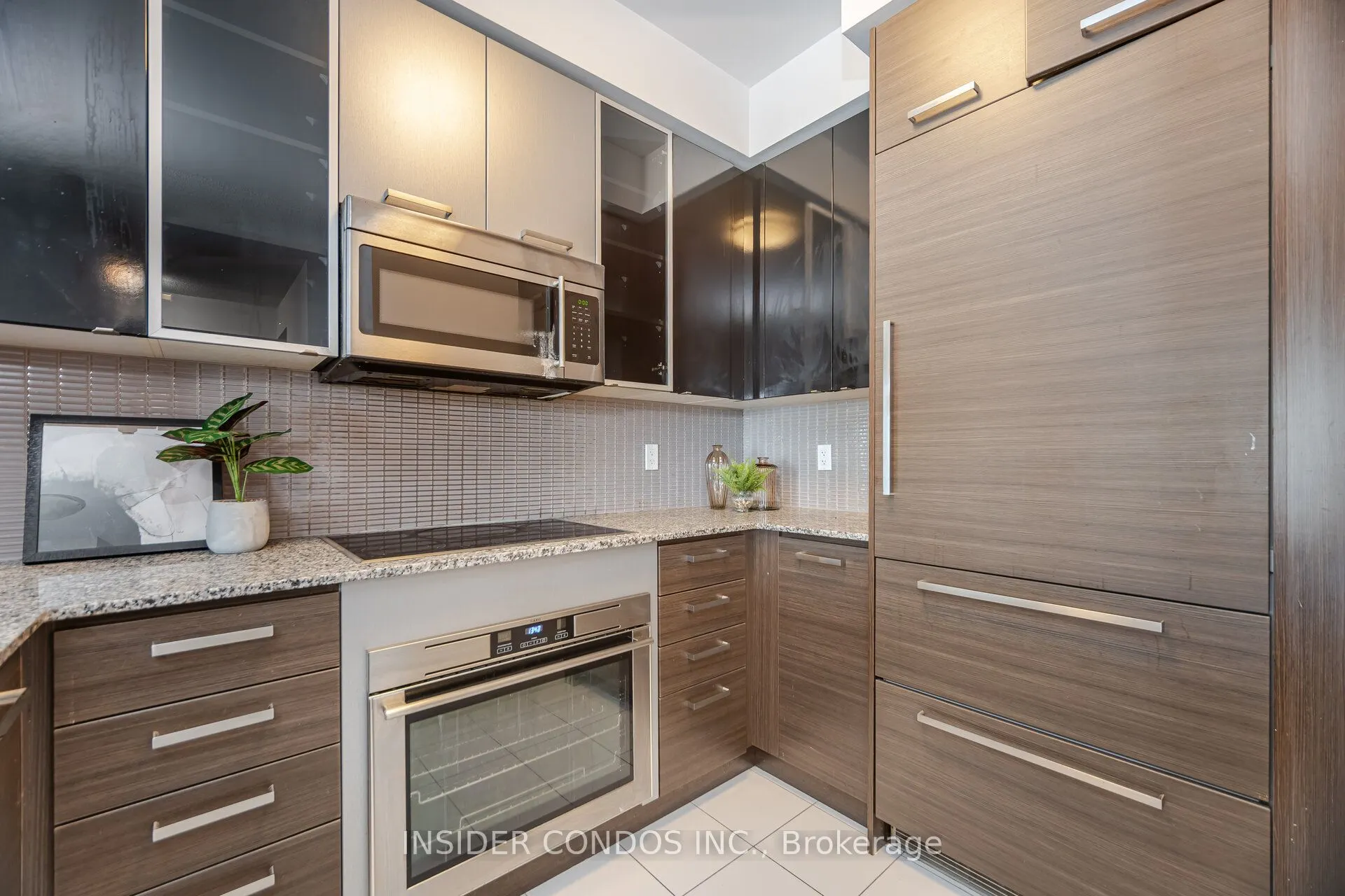 5168 Yonge Street, #3207