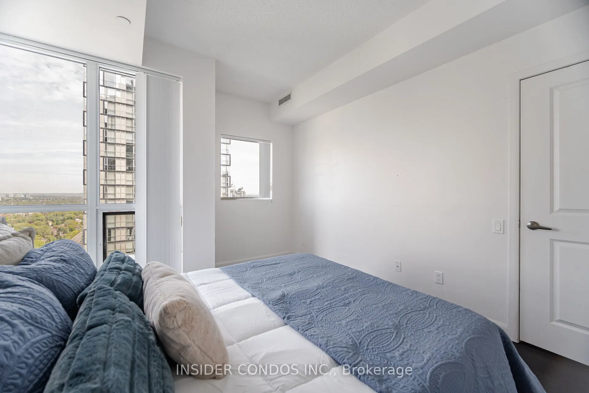 5168 Yonge Street, #3207