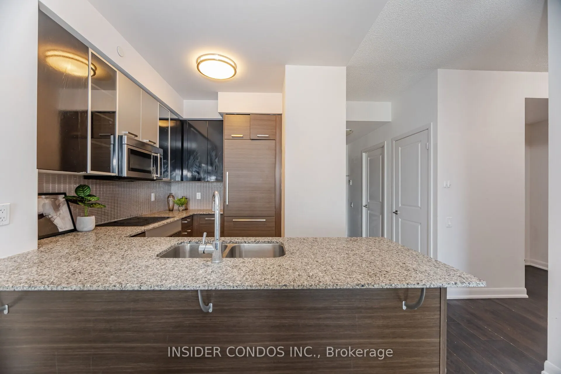 5168 Yonge Street, #3207