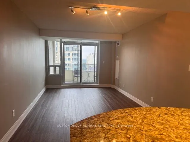 3 Rean Drive, #1504