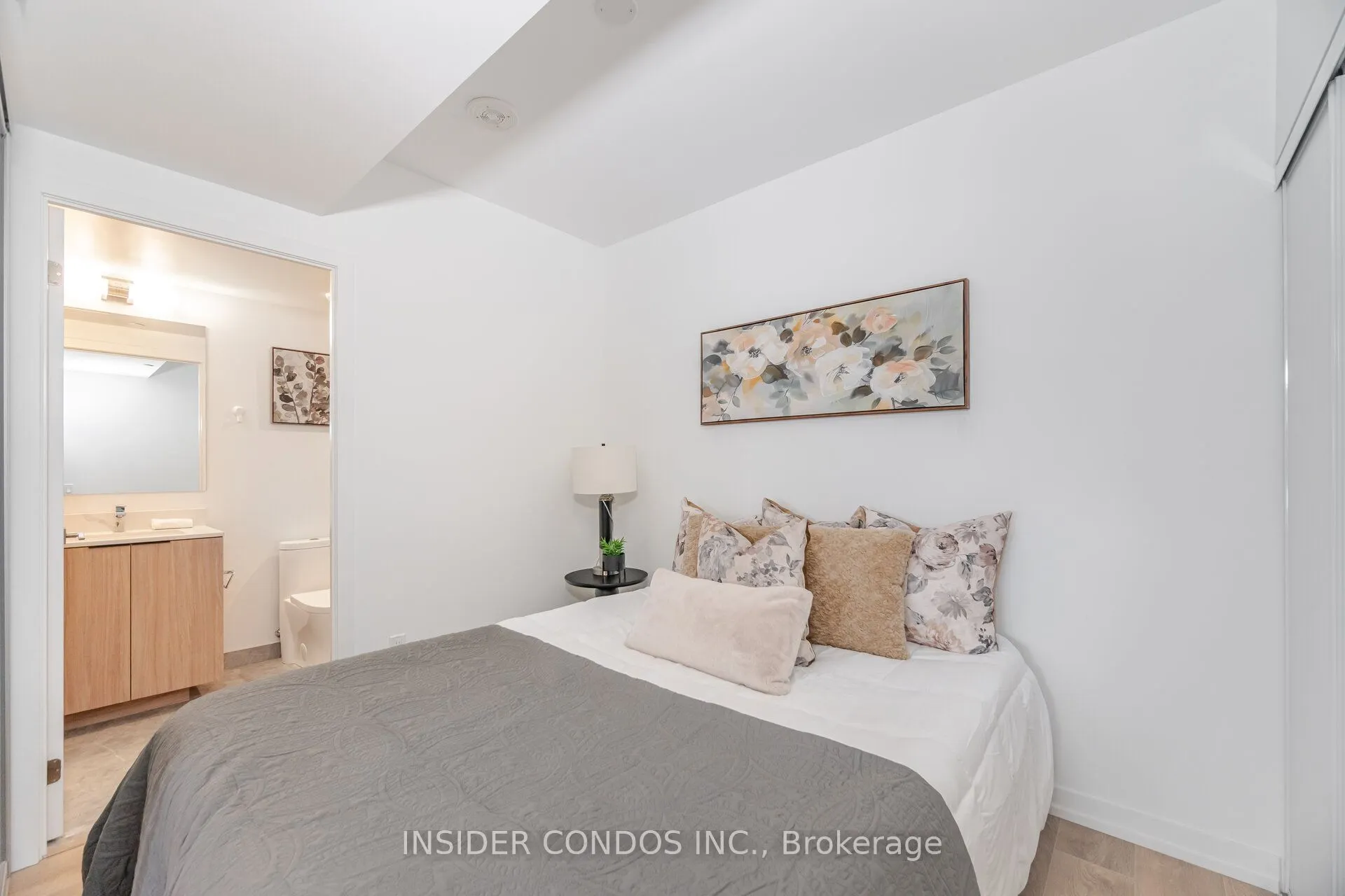 82 Dalhousie Street, #909