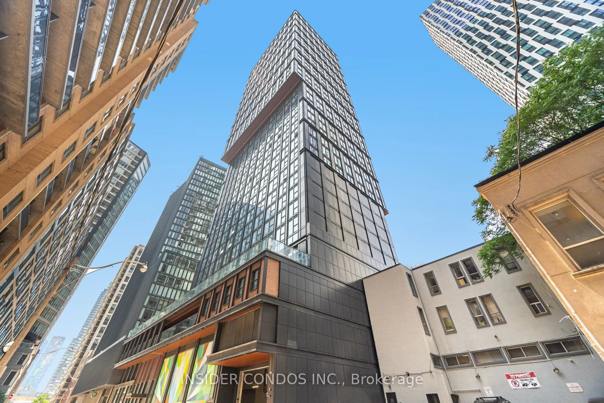 82 Dalhousie Street, #909
