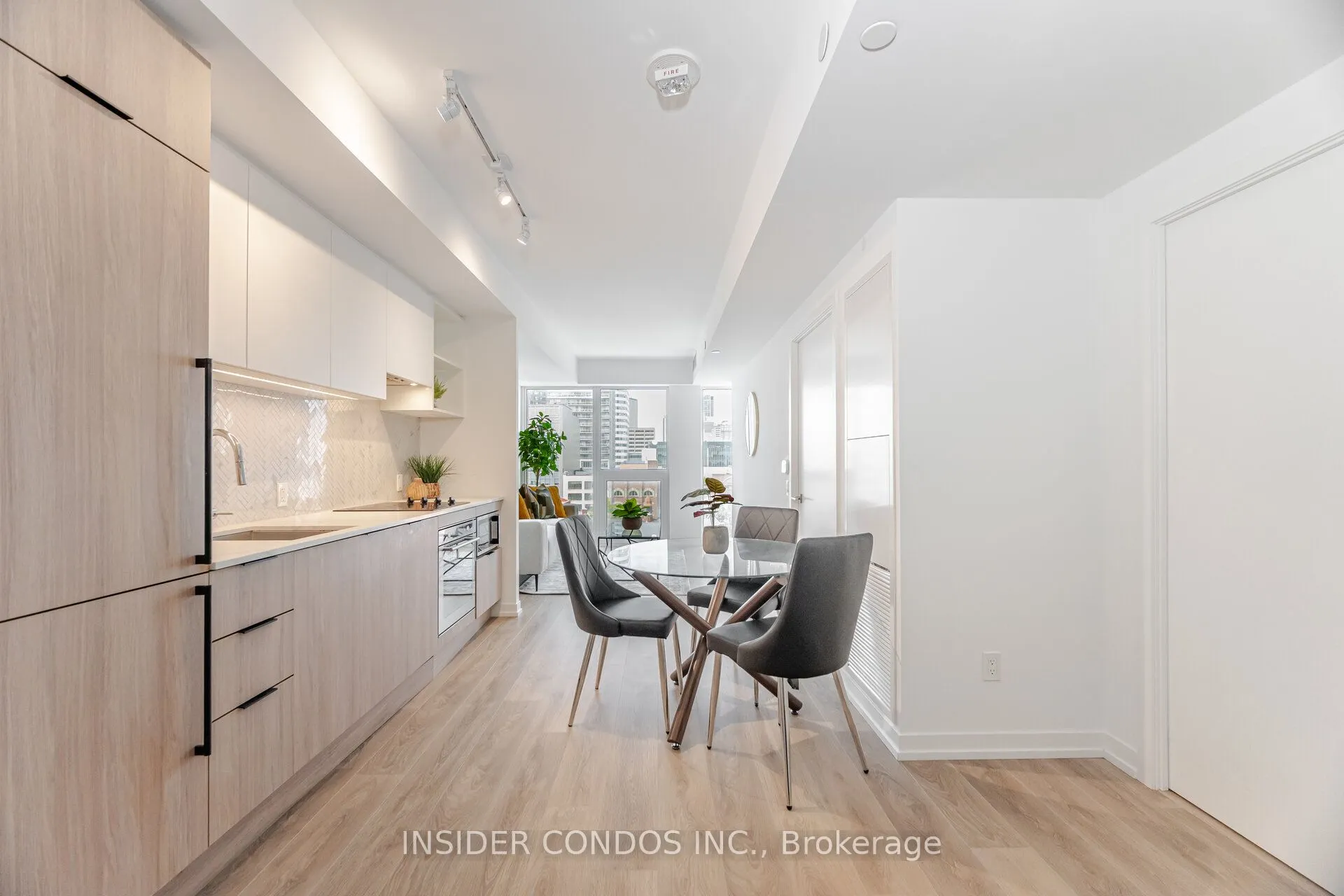 82 Dalhousie Street, #909