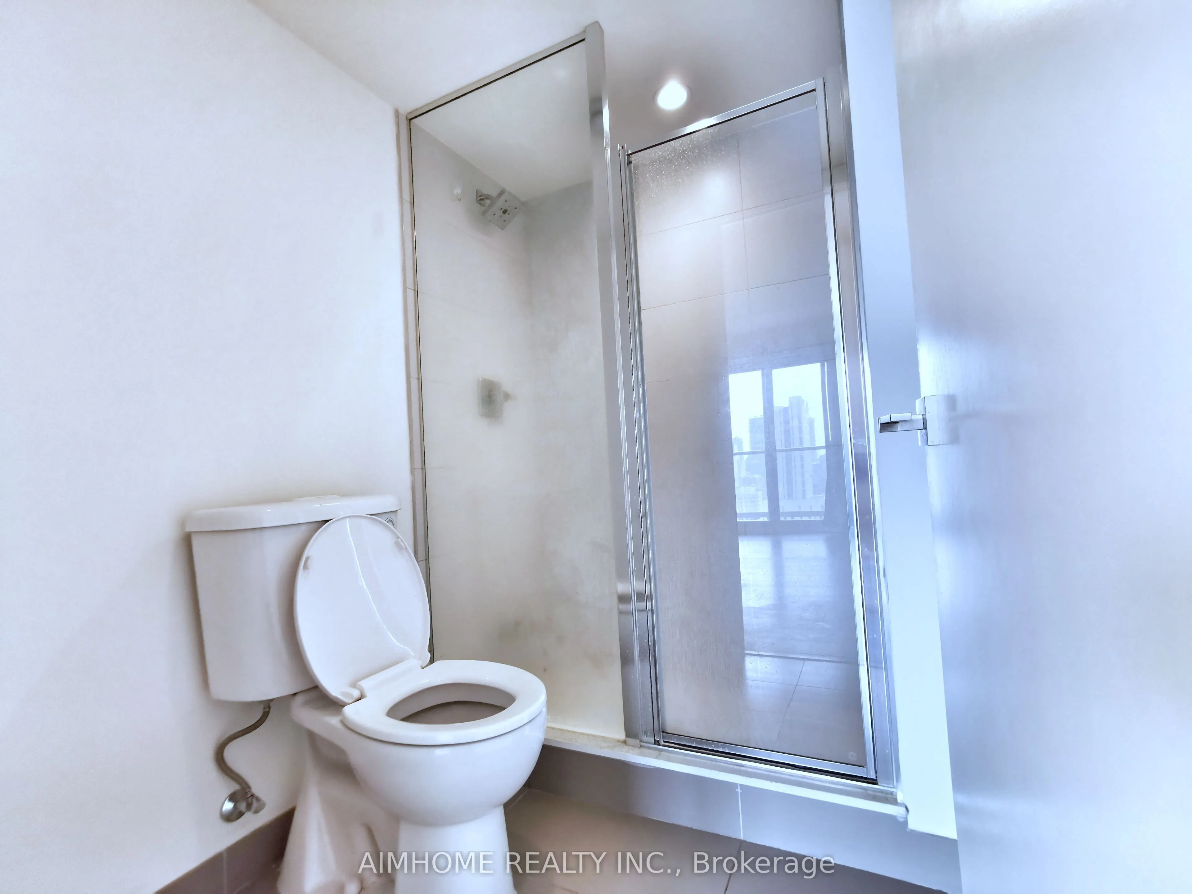 89 Mcgill Street, #2111