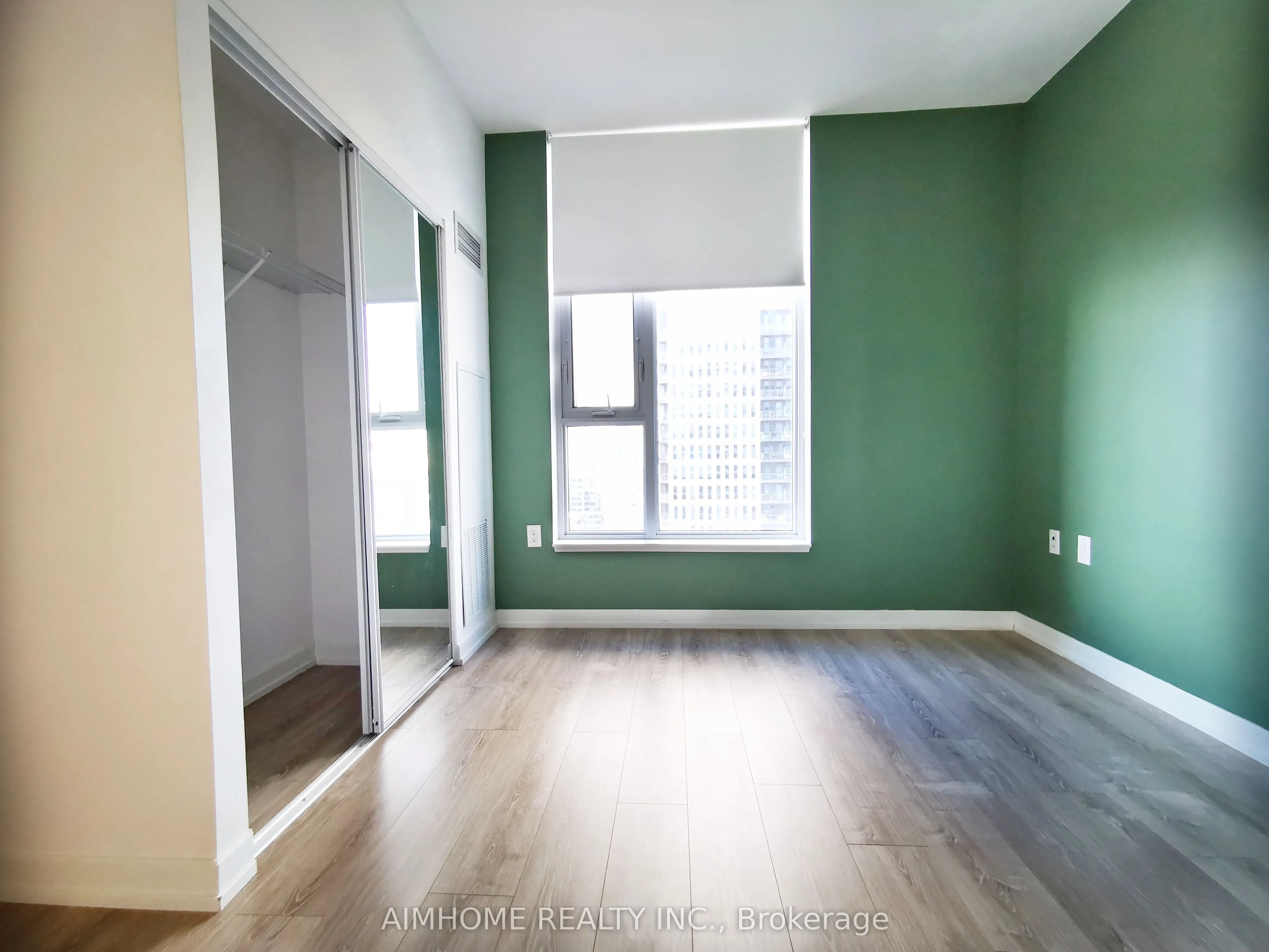 20 Tubman Avenue, #1810