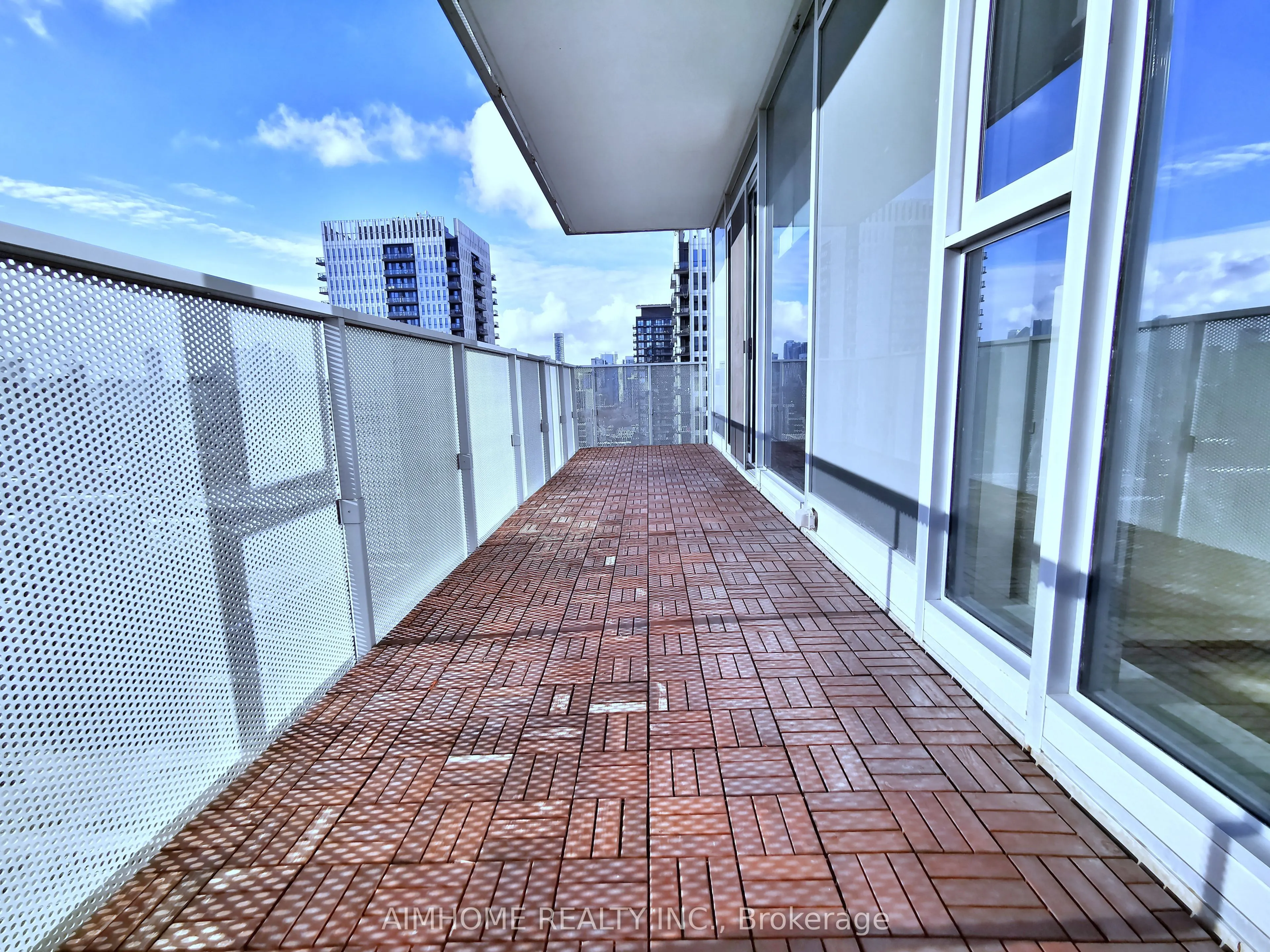20 Tubman Avenue, #1810
