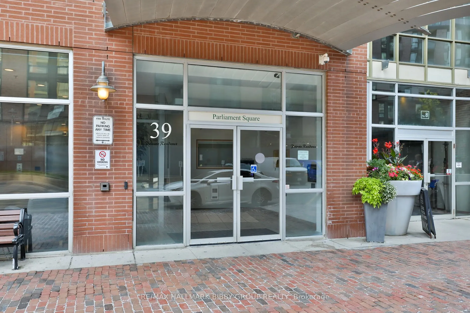 39 Parliament Street, #507