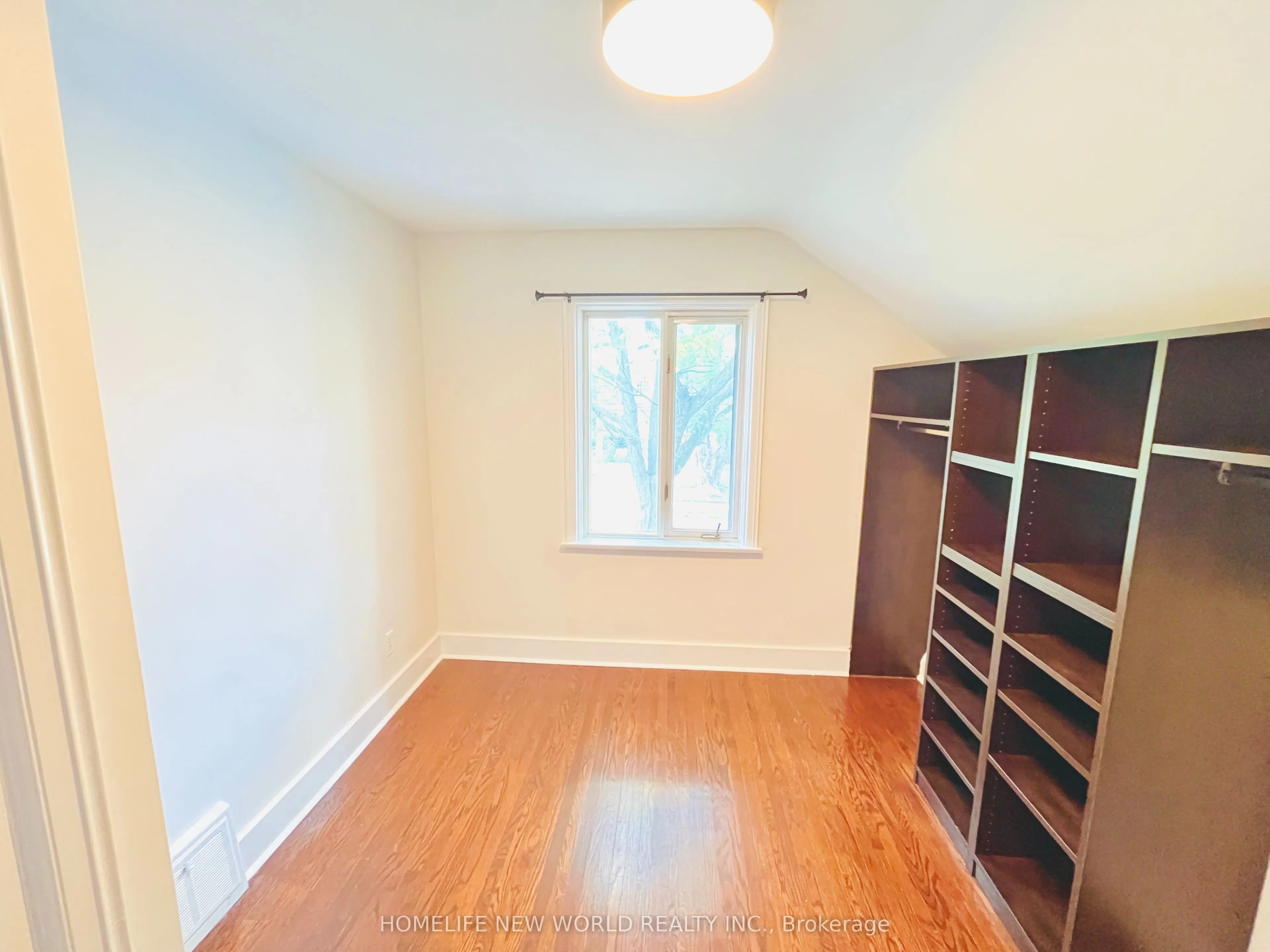 261 Hollywood Avenue, #Ground