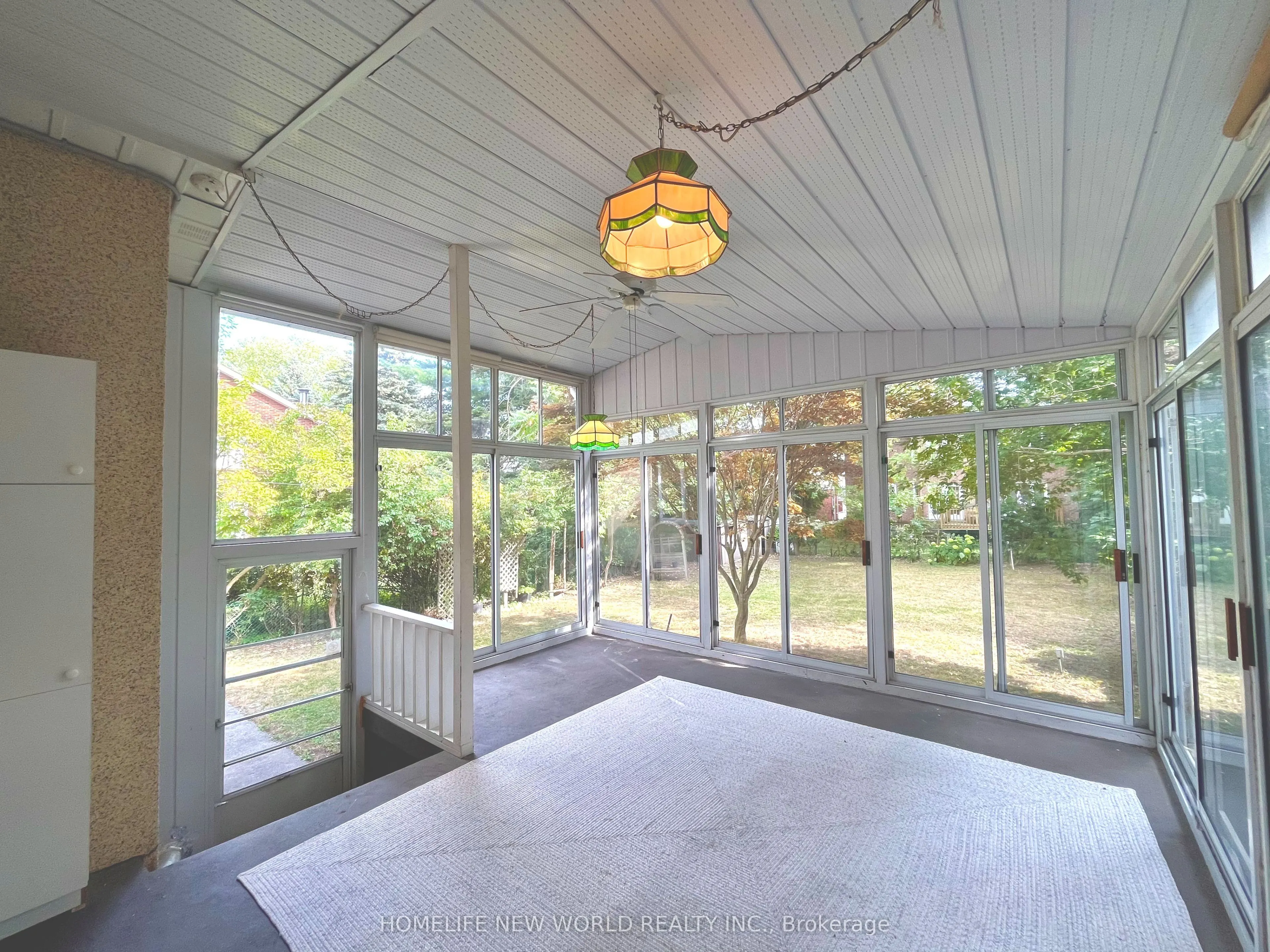 261 Hollywood Avenue, #Ground