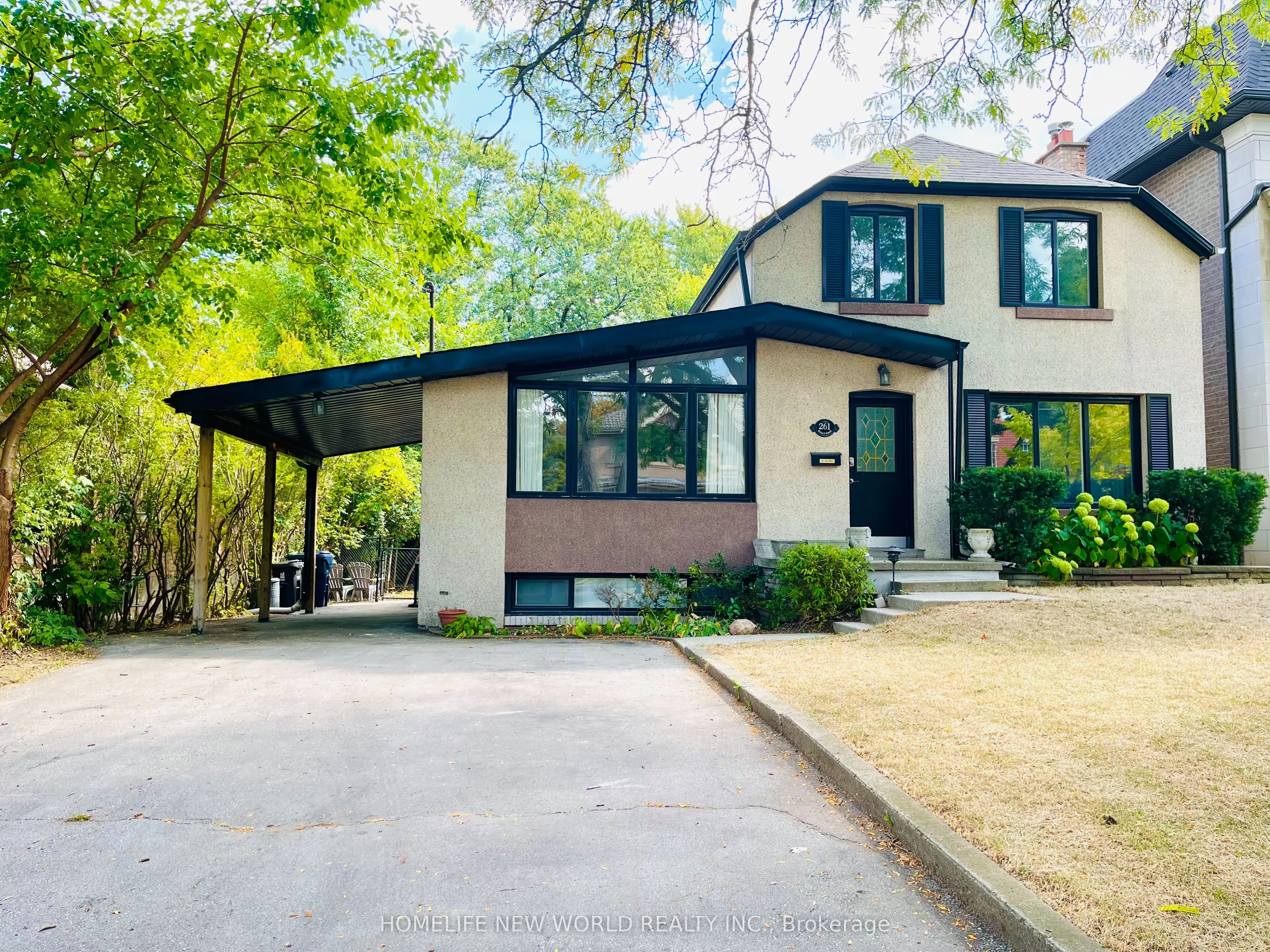 261 Hollywood Avenue, #Ground