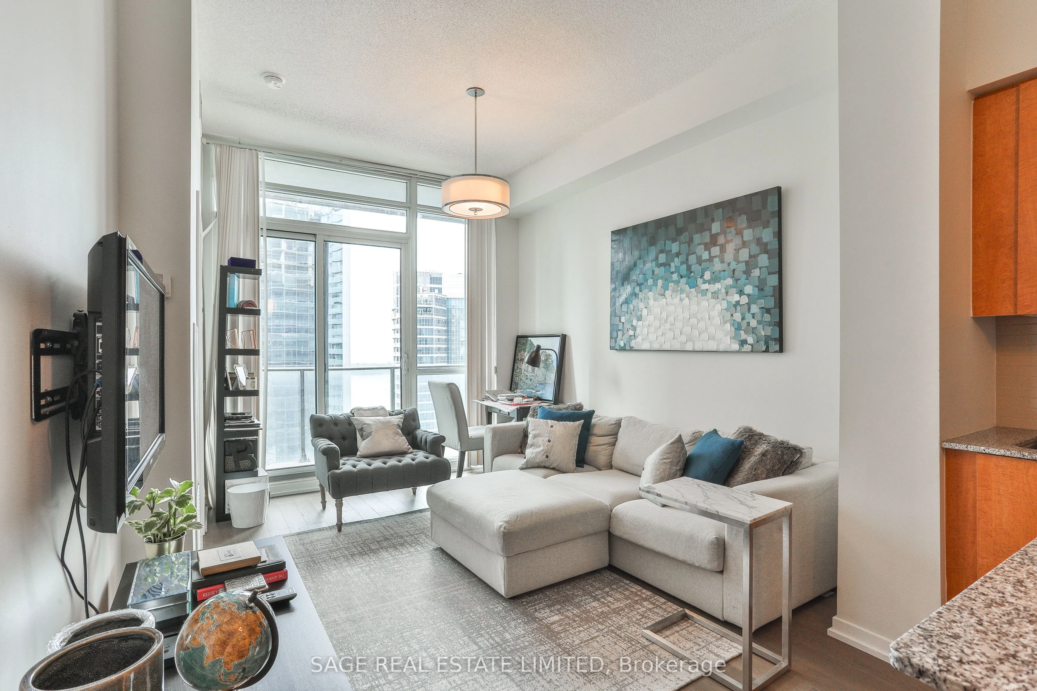 55 Bremner Boulevard E, #2808