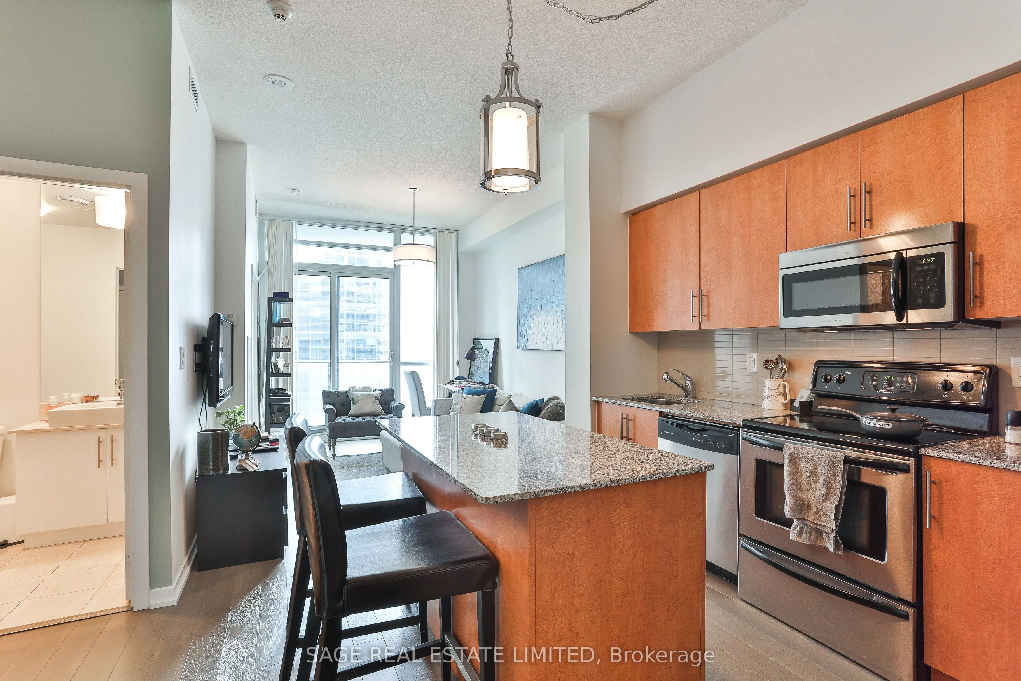 55 Bremner Boulevard E, #2808