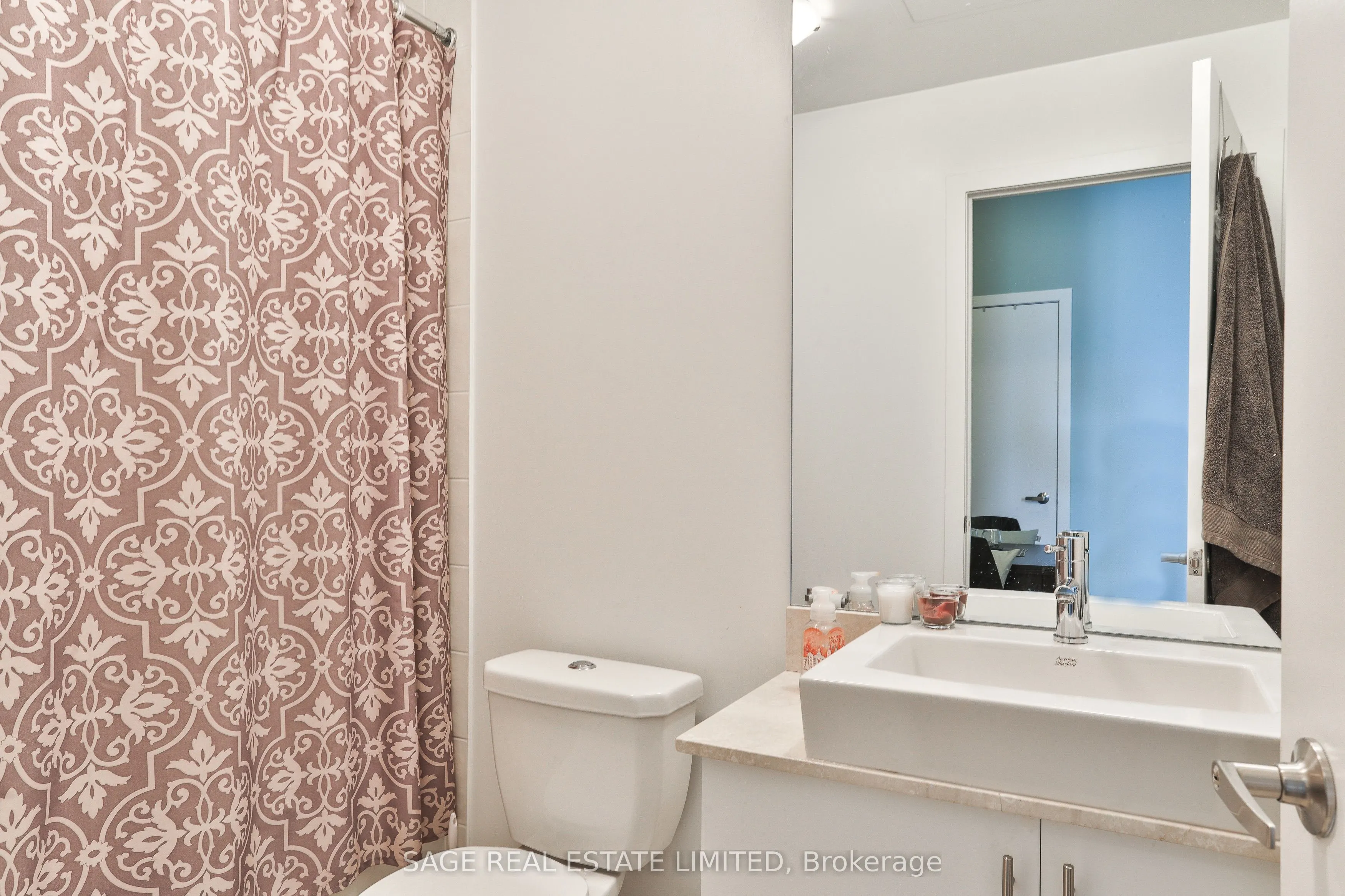 55 Bremner Boulevard E, #2808