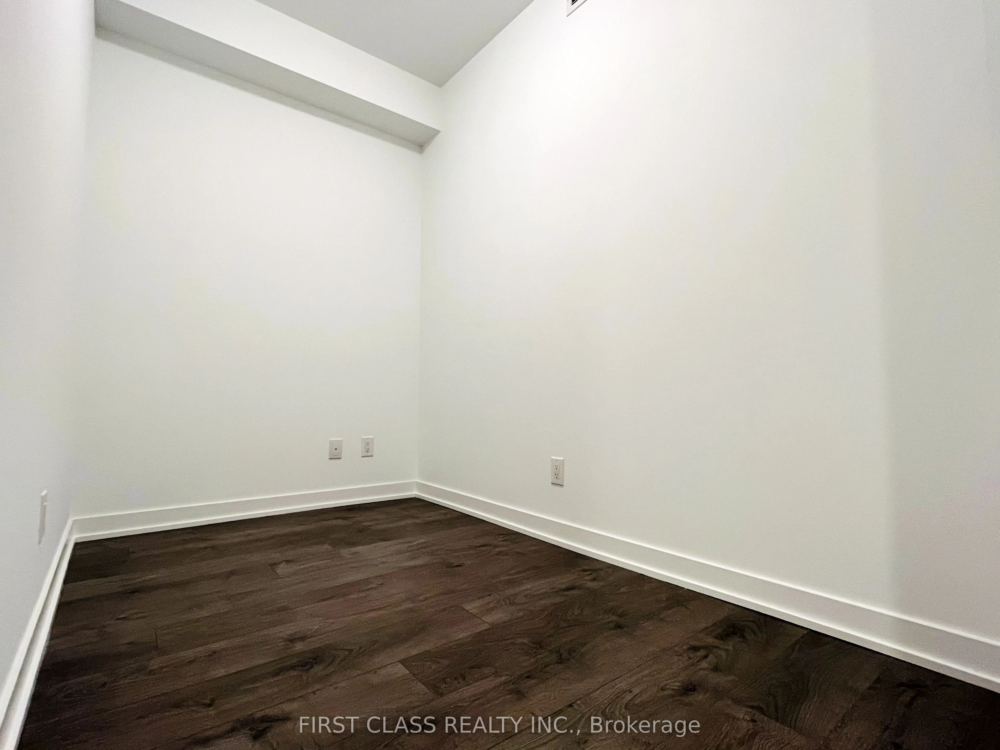 5 Defries Street, #717