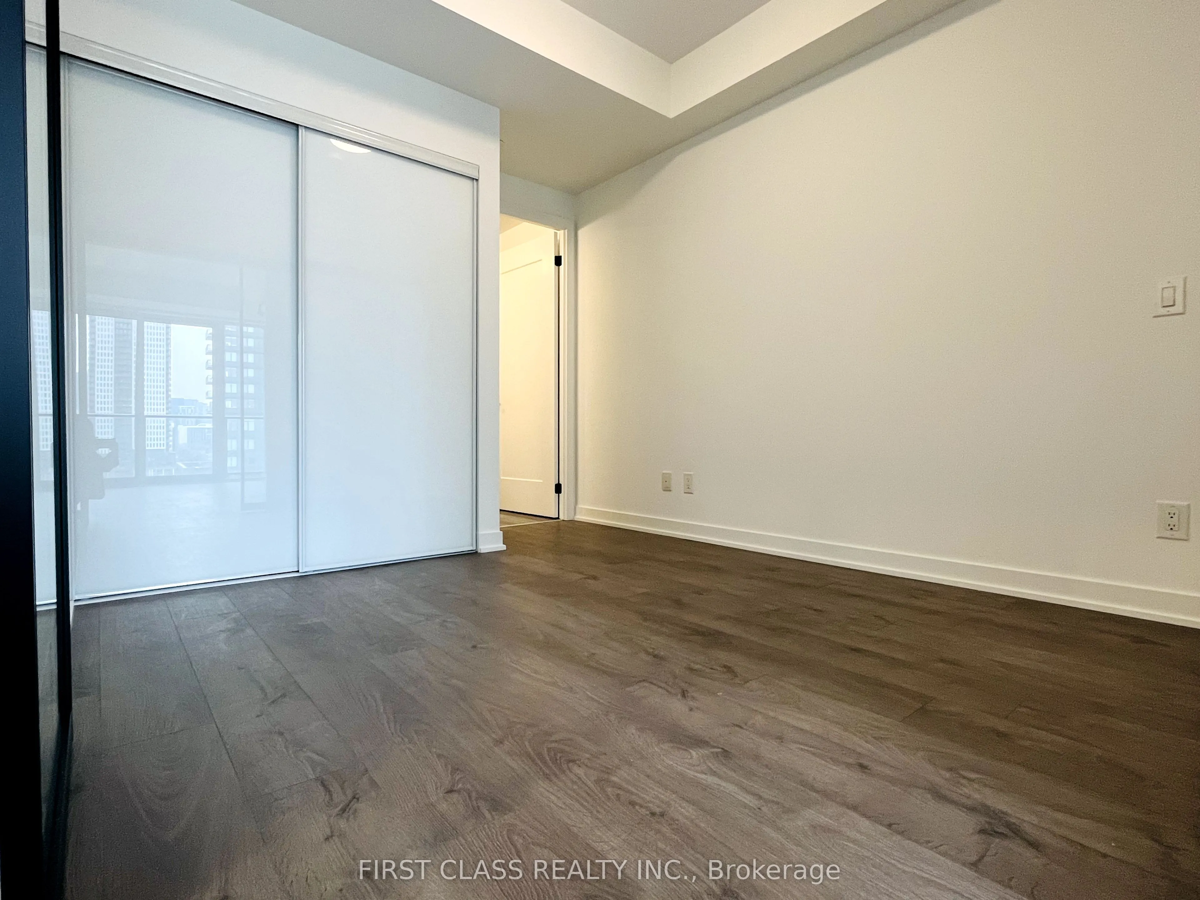 5 Defries Street, #717
