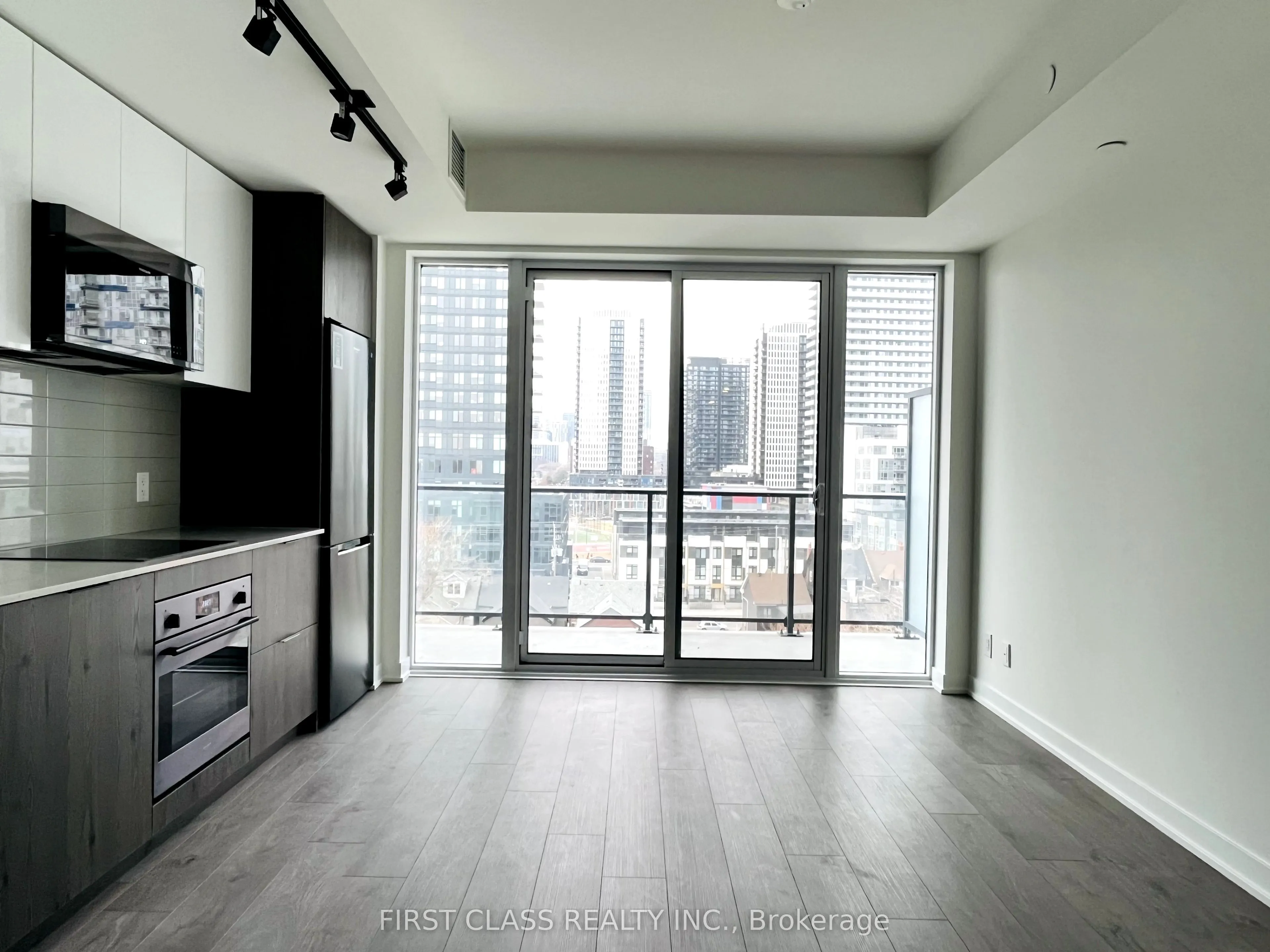 5 Defries Street, #717