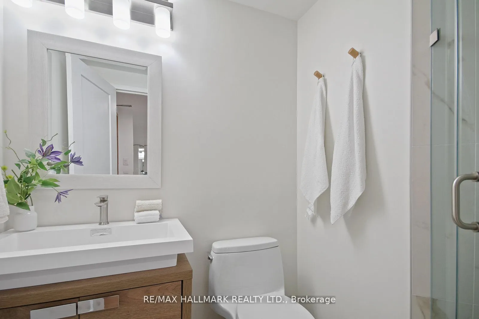 77 Harbour Square, #502