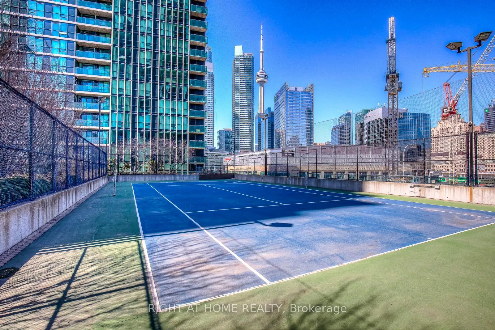 33 Bay Street, #1405