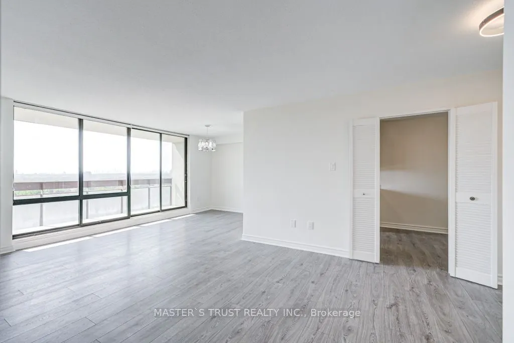 260 Seneca Hill Drive, #1110