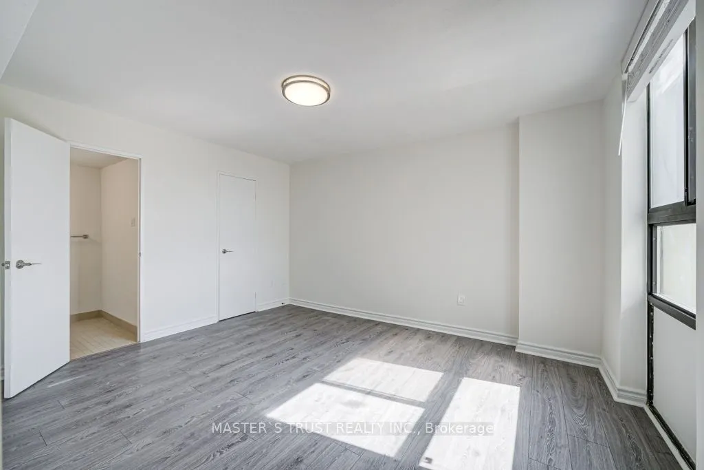 260 Seneca Hill Drive, #1110