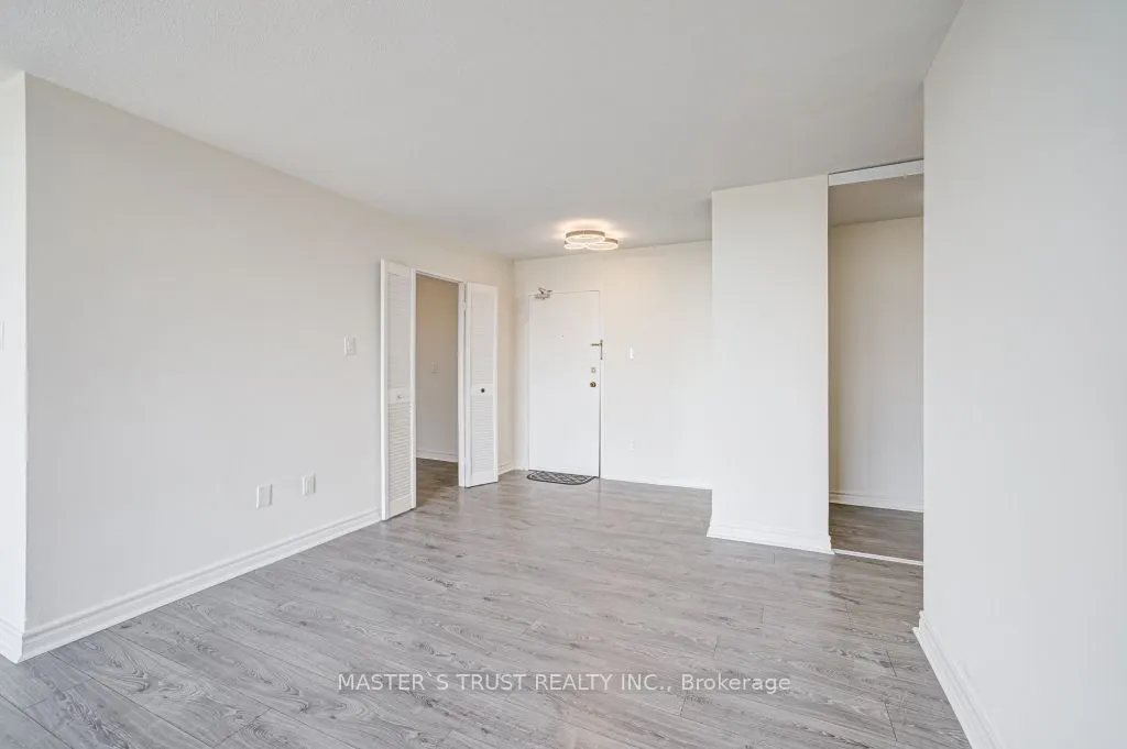 260 Seneca Hill Drive, #1110