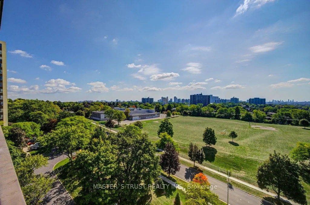 260 Seneca Hill Drive, #1110