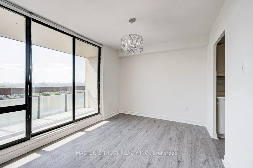 260 Seneca Hill Drive, #1110