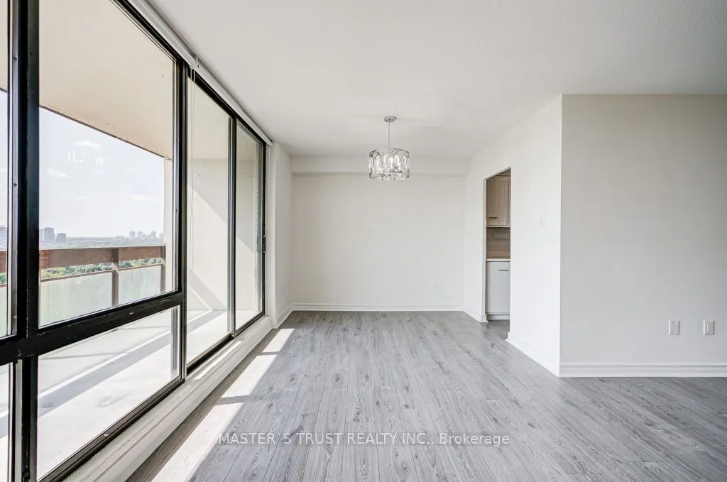 260 Seneca Hill Drive, #1110