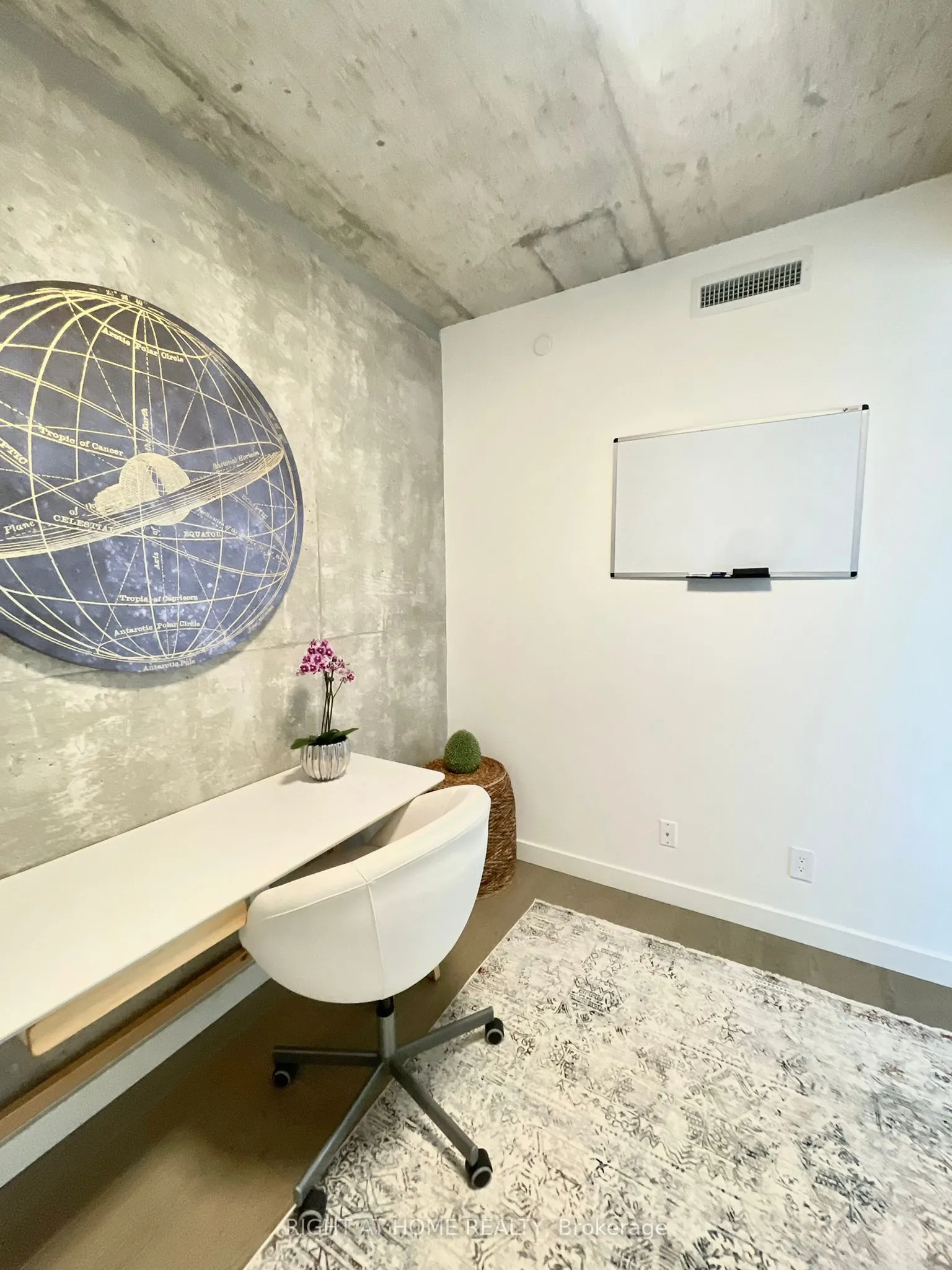 111 Bathurst Street, #1205