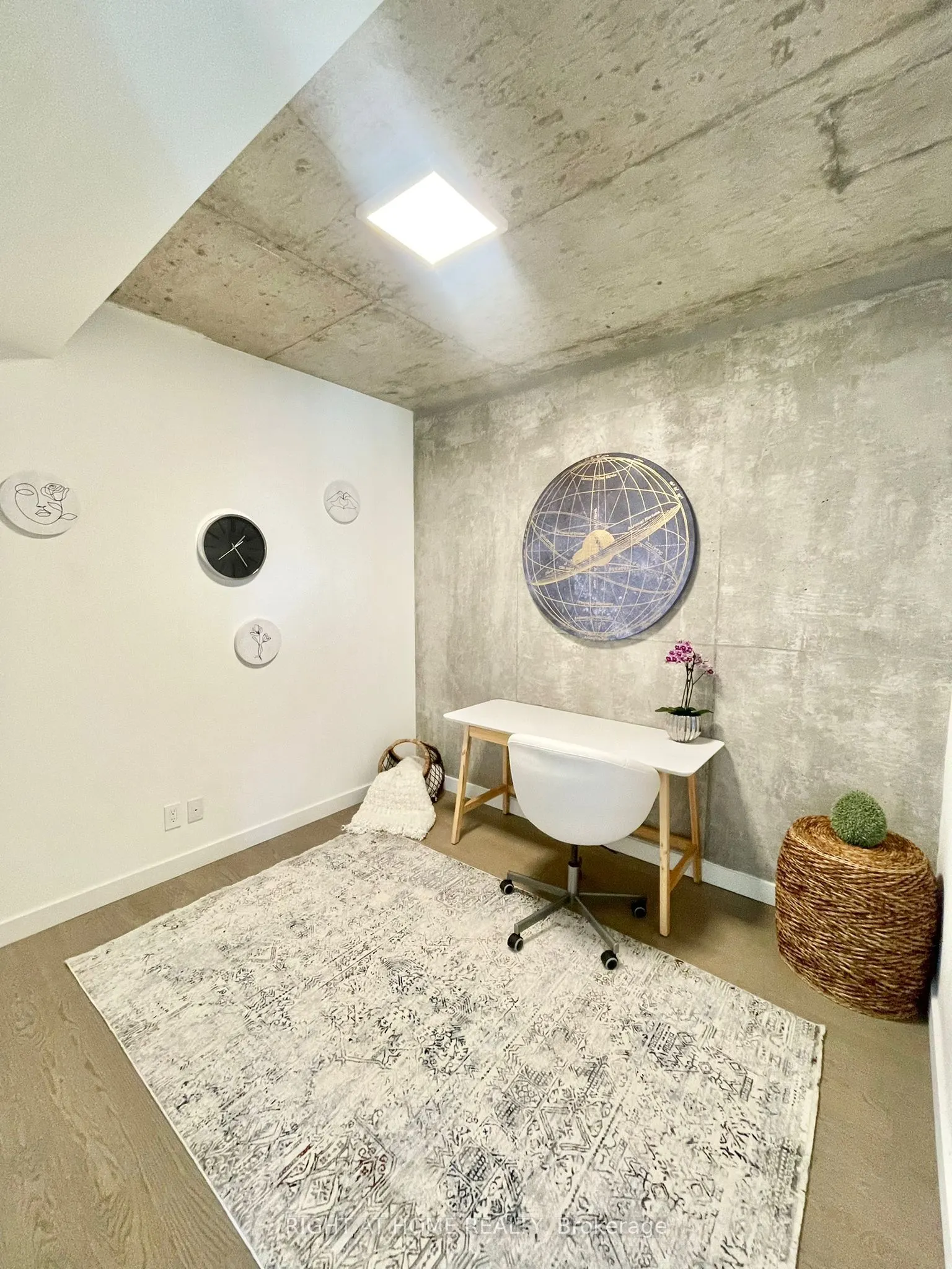 111 Bathurst Street, #1205