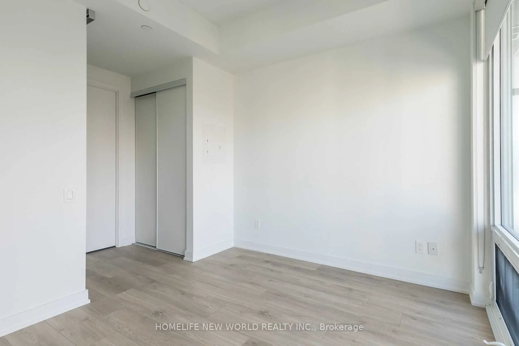 3 Gloucester Street, #2710