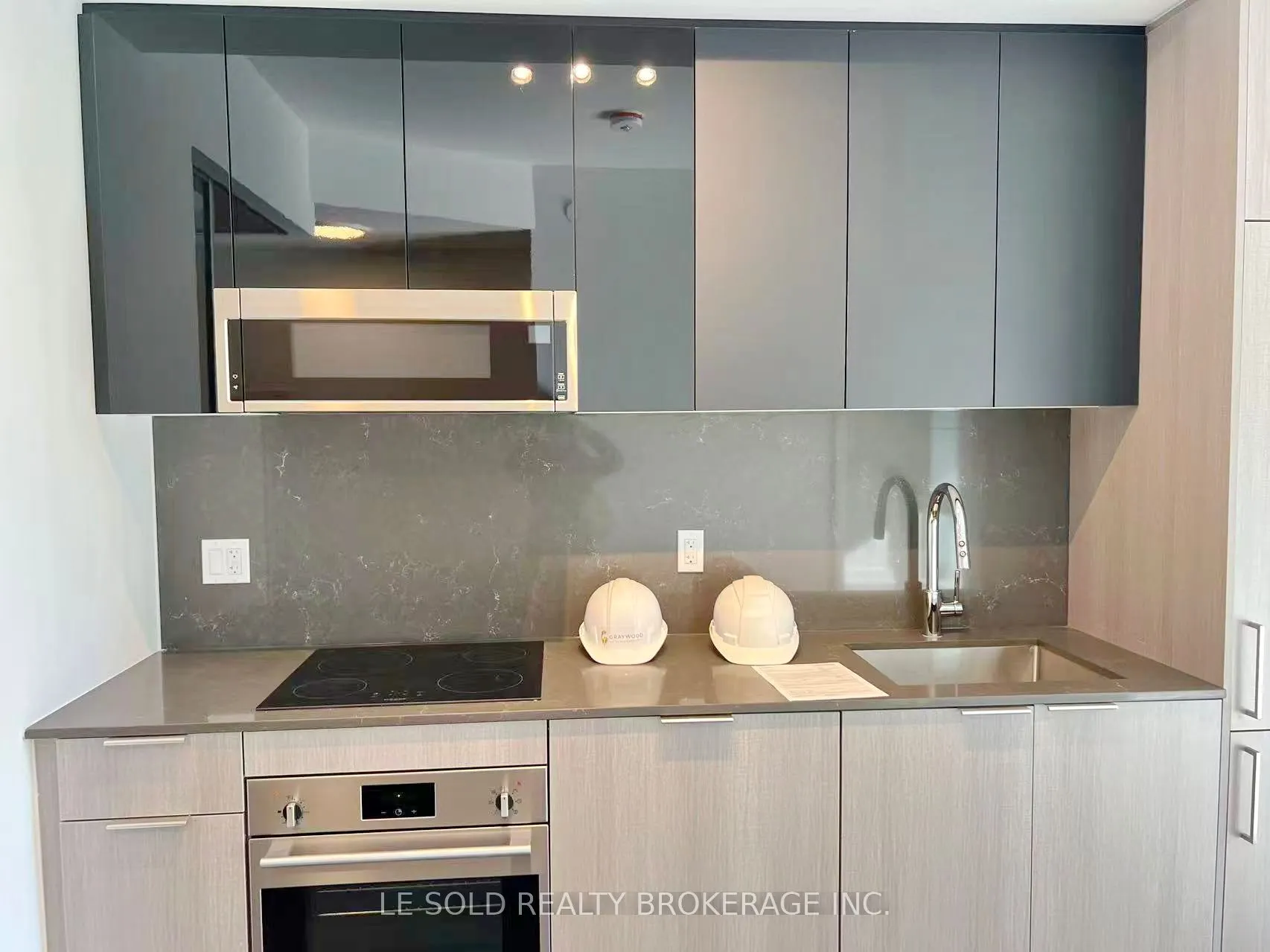 308 Jarvis Street, #802